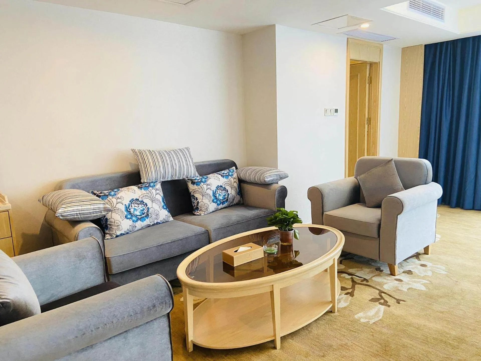 Vienna International Hotel Chongqing Yuanyangyuanboyuan