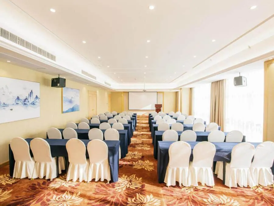 Vienna International Hotel Taizhou Wenling Branch