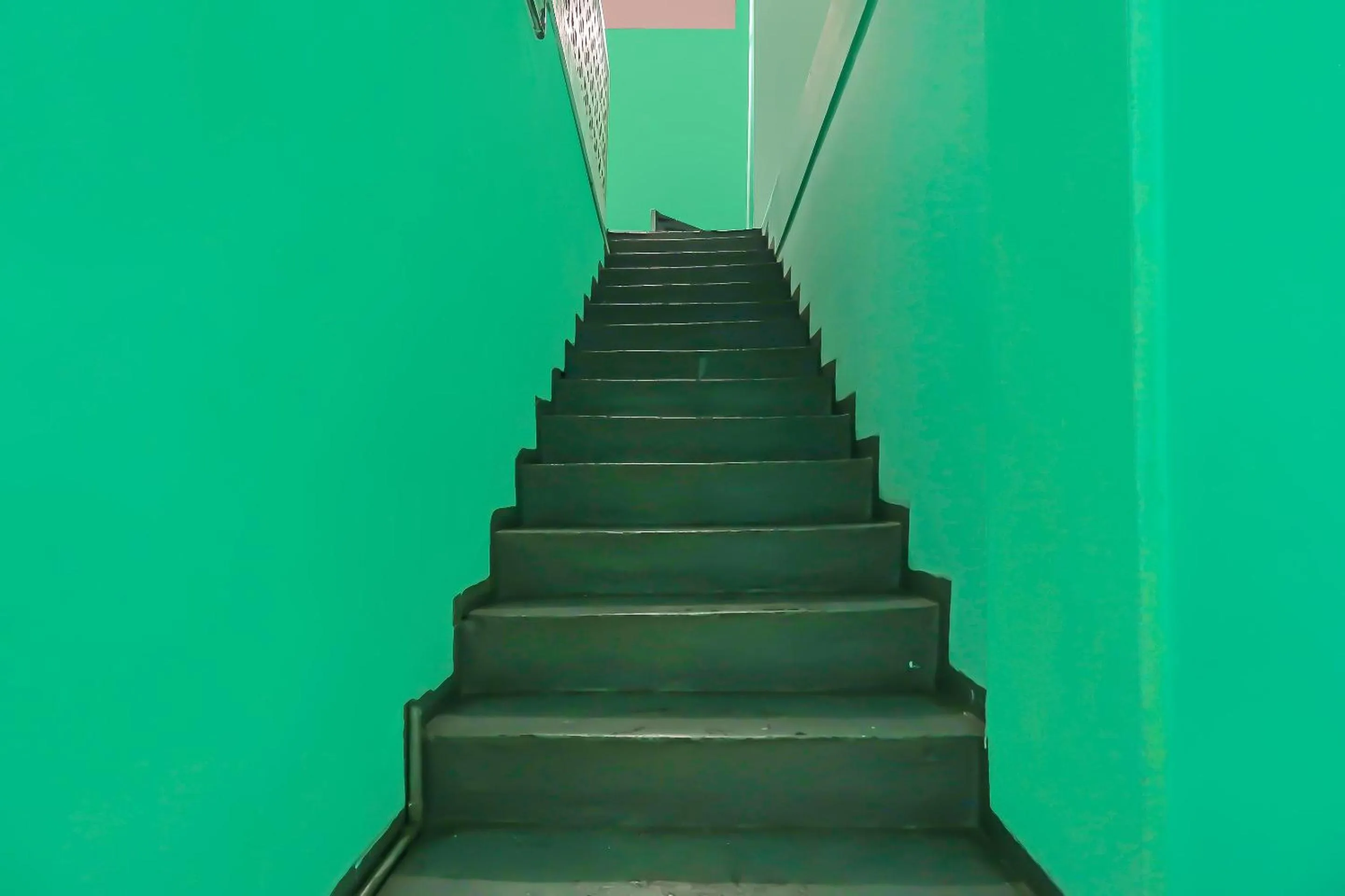 Lobby or reception in SPOT ON 92569 Anto Homestay SyariahNearPelabuhan Feri Harbor Bay