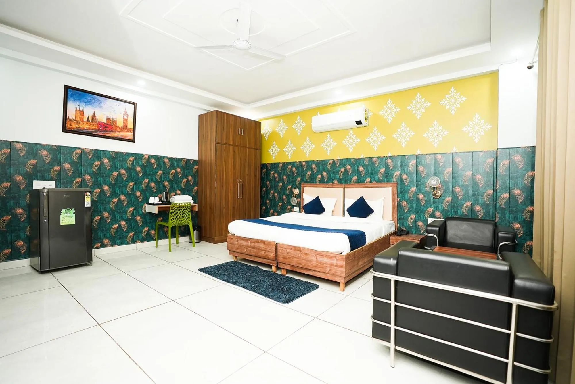 Bed in FabHotel Tanvi Premium