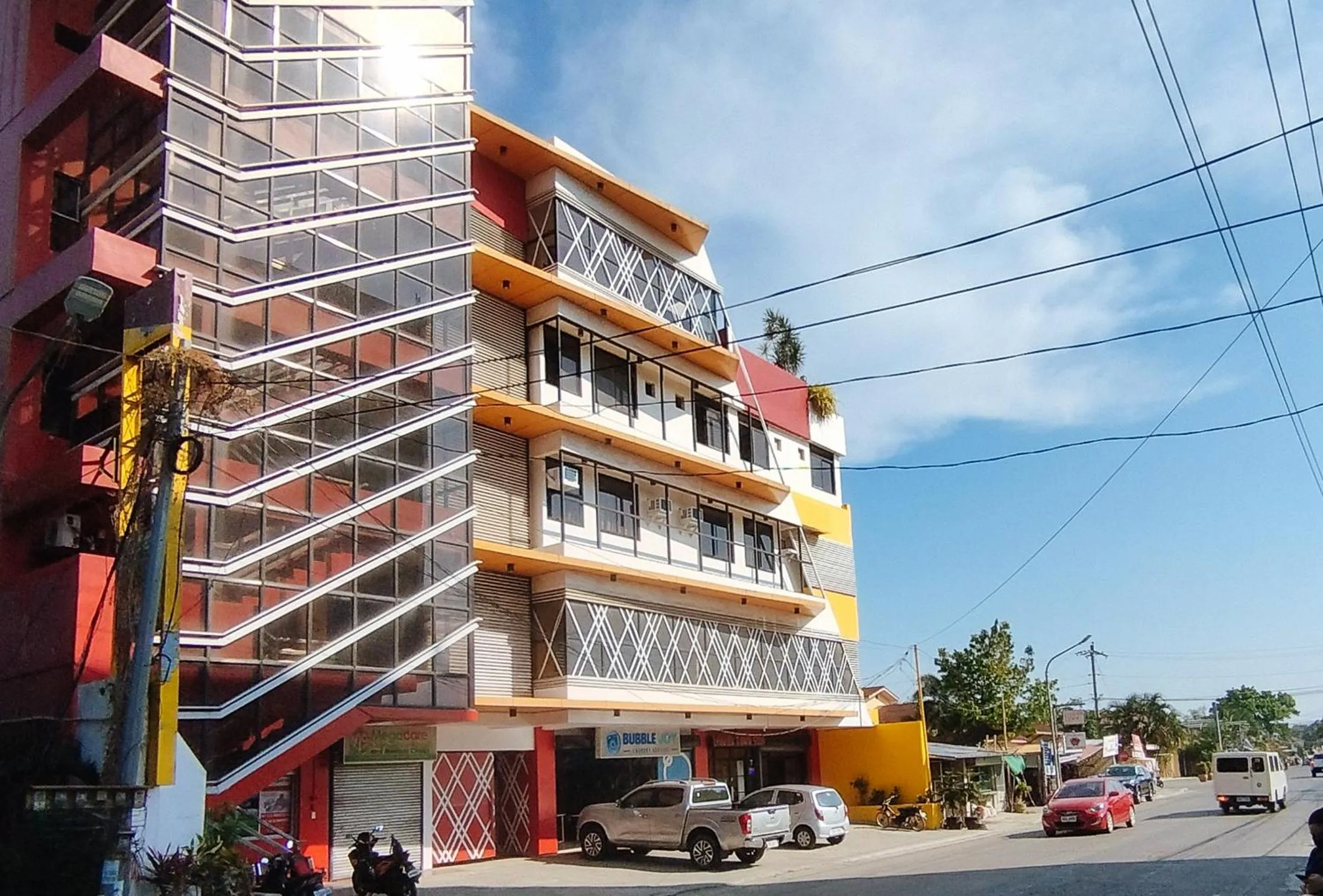 RedDoorz @ Benelio Suites Pavia Iloilo