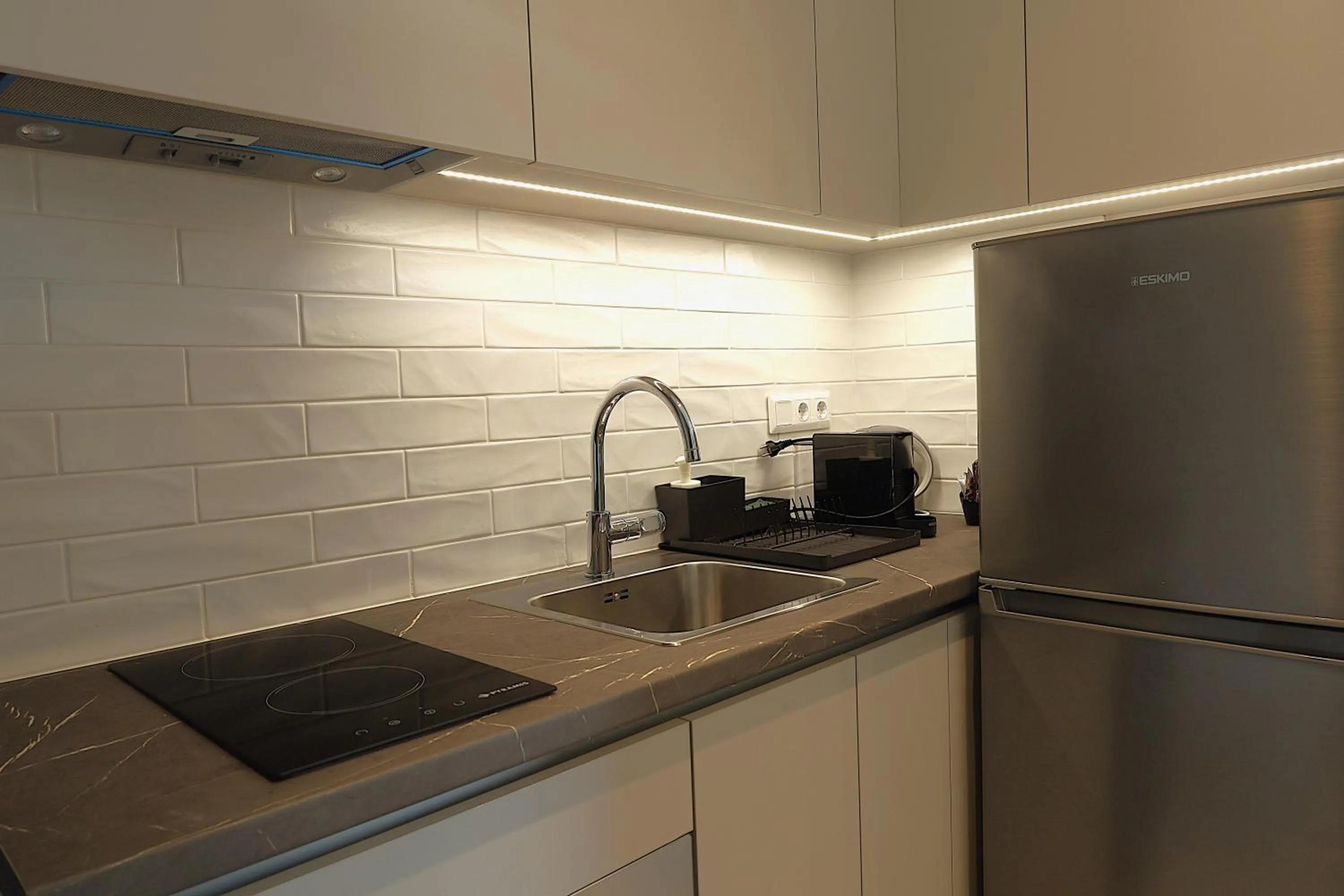 Kitchen or kitchenette in Toumba apartments