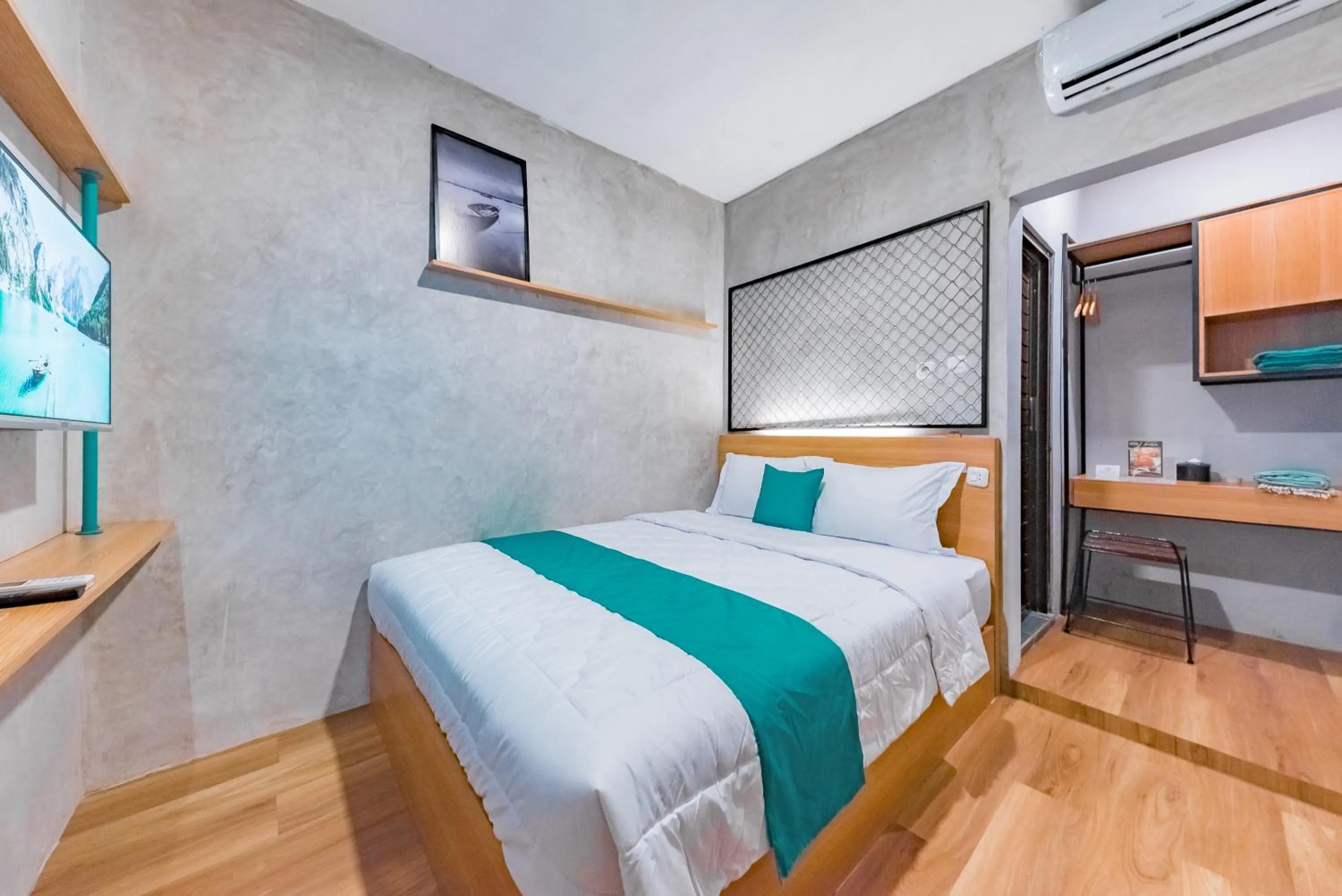 Bed in Ultima Guest House