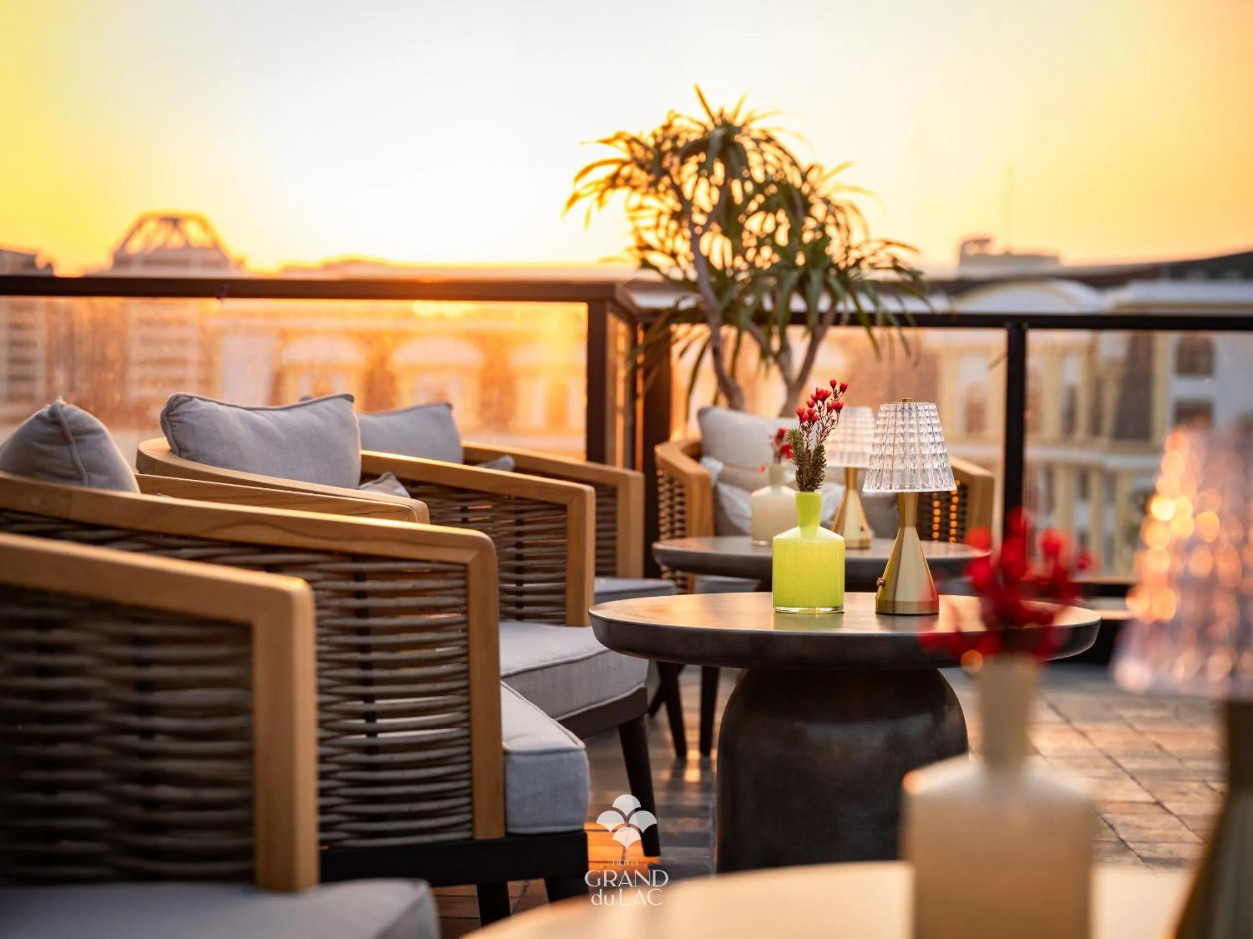 Food and drinks in GRAND HOTEL du LAC Hanoi