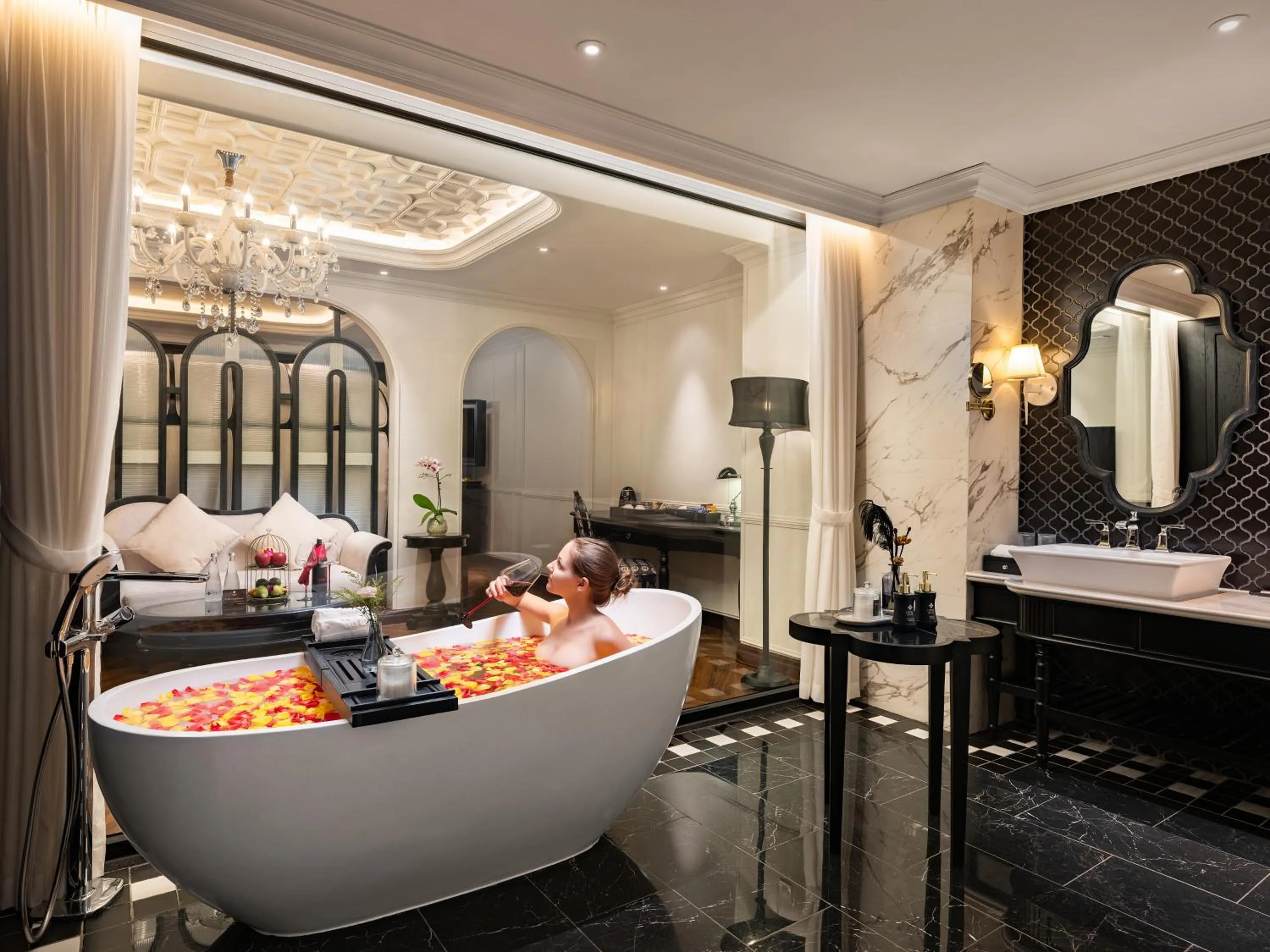 Bathroom, Bed in GRAND HOTEL du LAC Hanoi