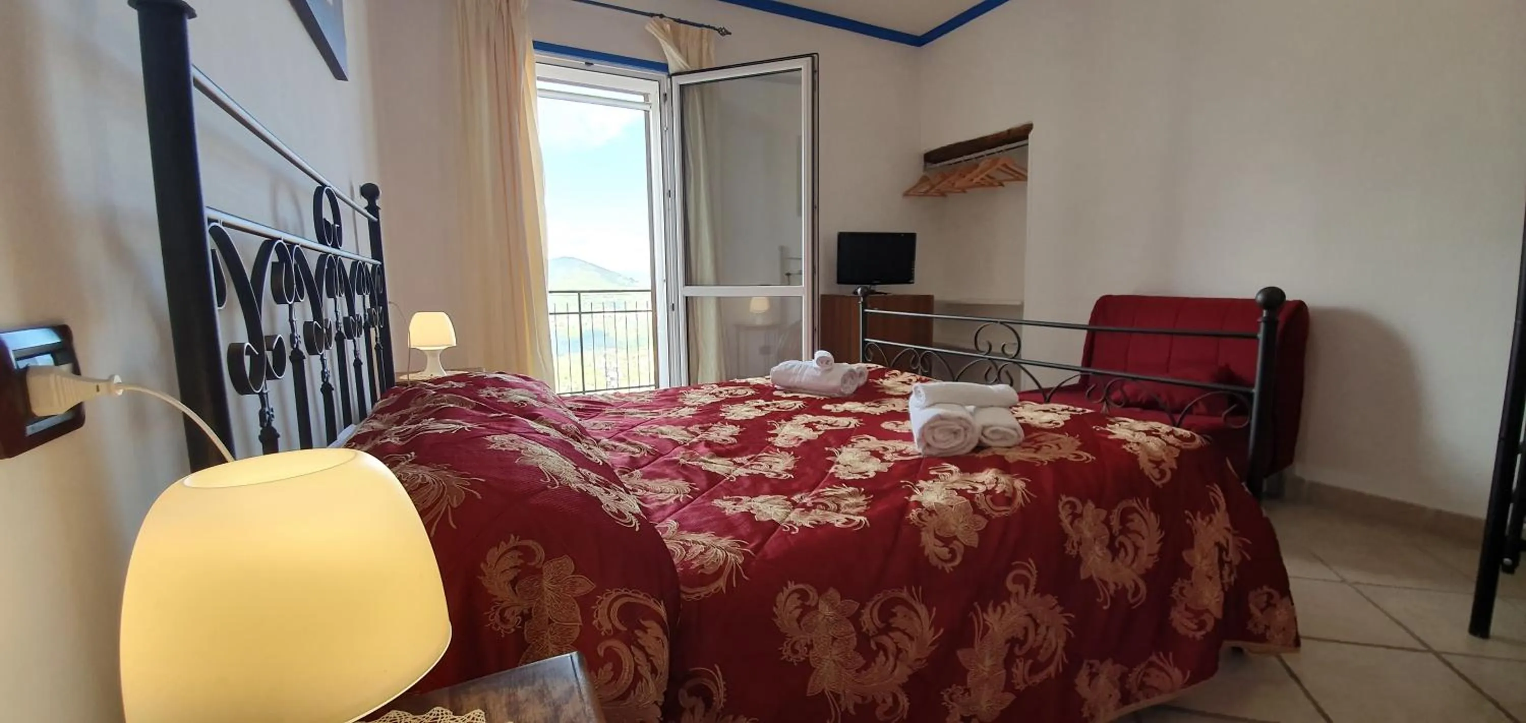 Bed in Valle degli Dei