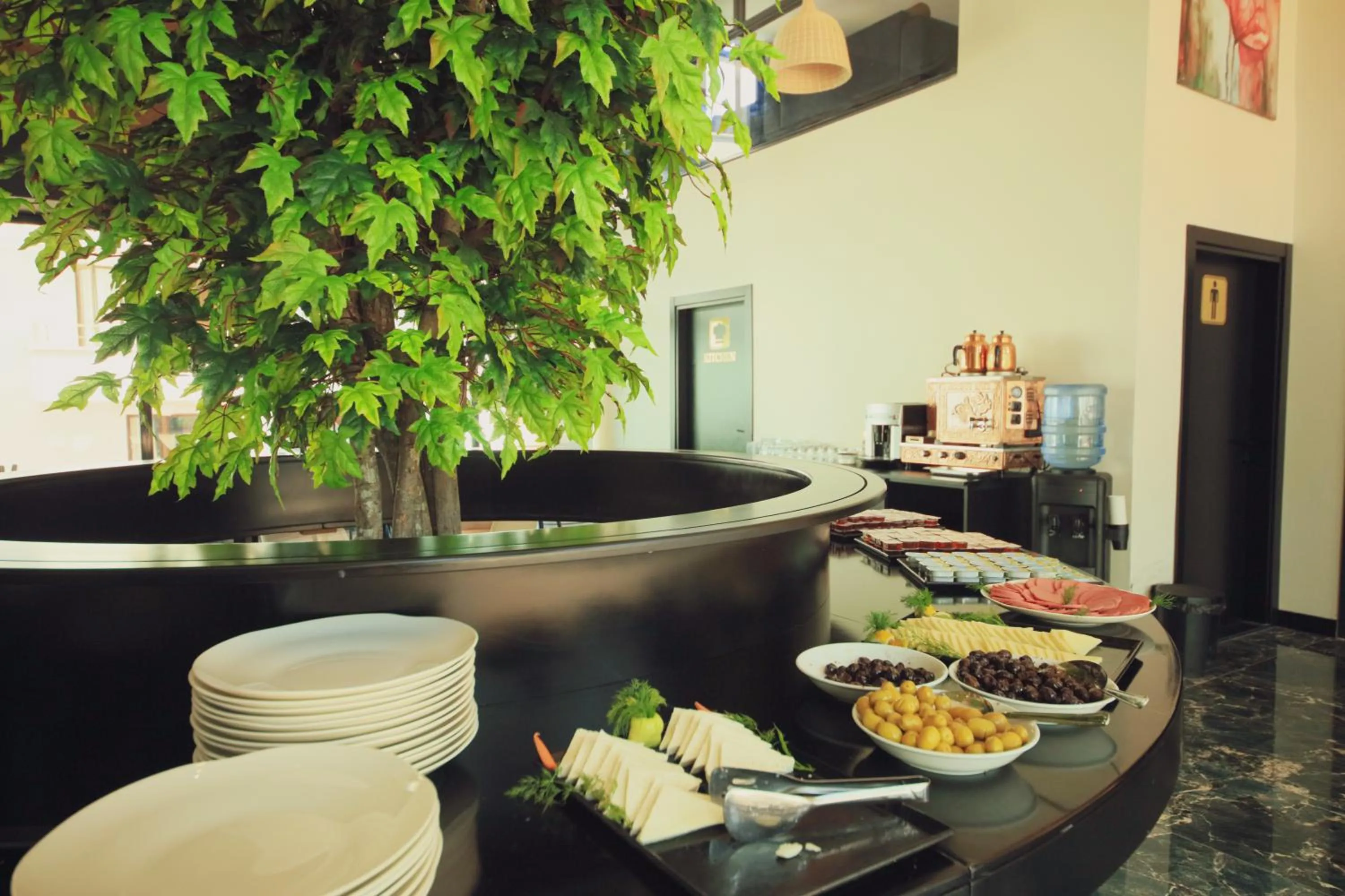 Restaurant/places to eat in Air Barbaros Hotel Trabzon