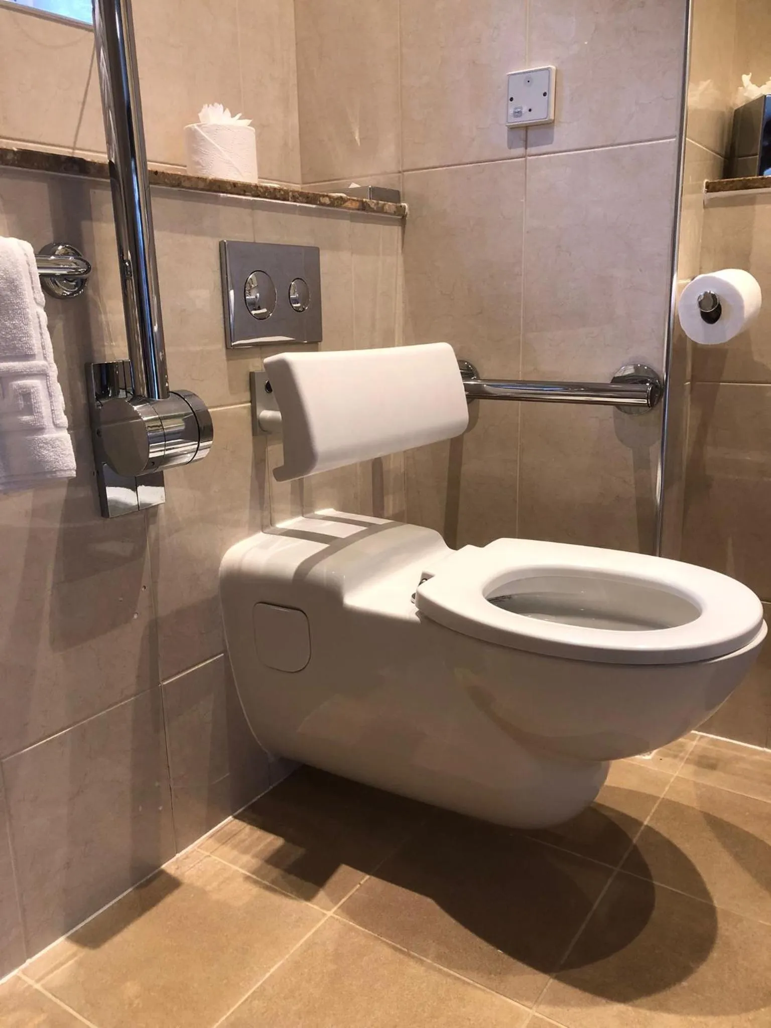 Bedroom in Elmers Court Hotel