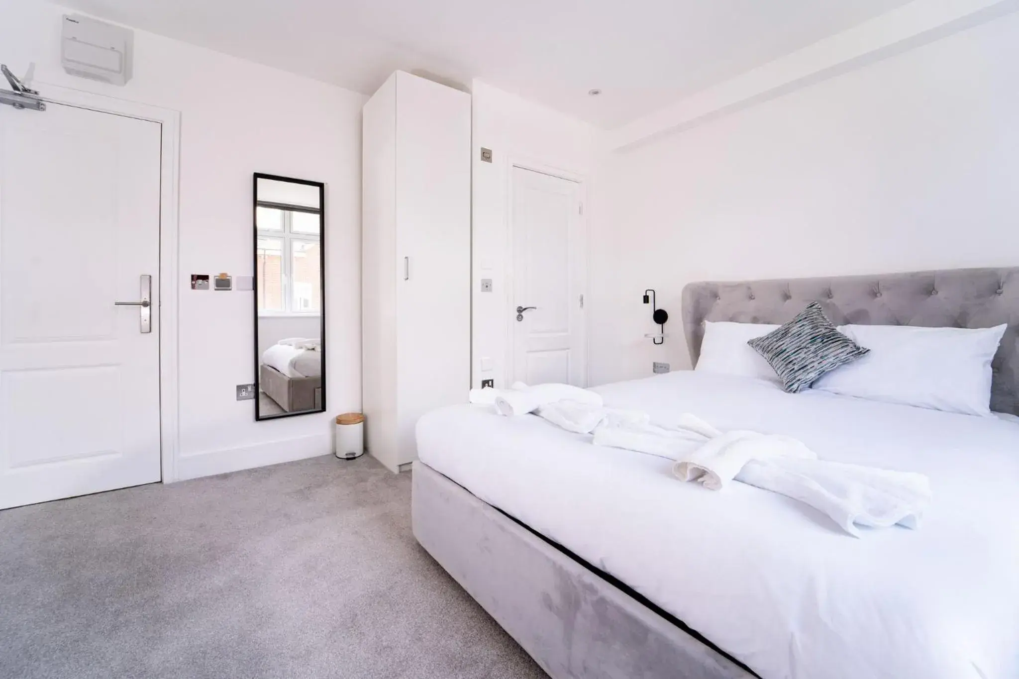 King Room in Woodman Pub King Room in Woodman Pub