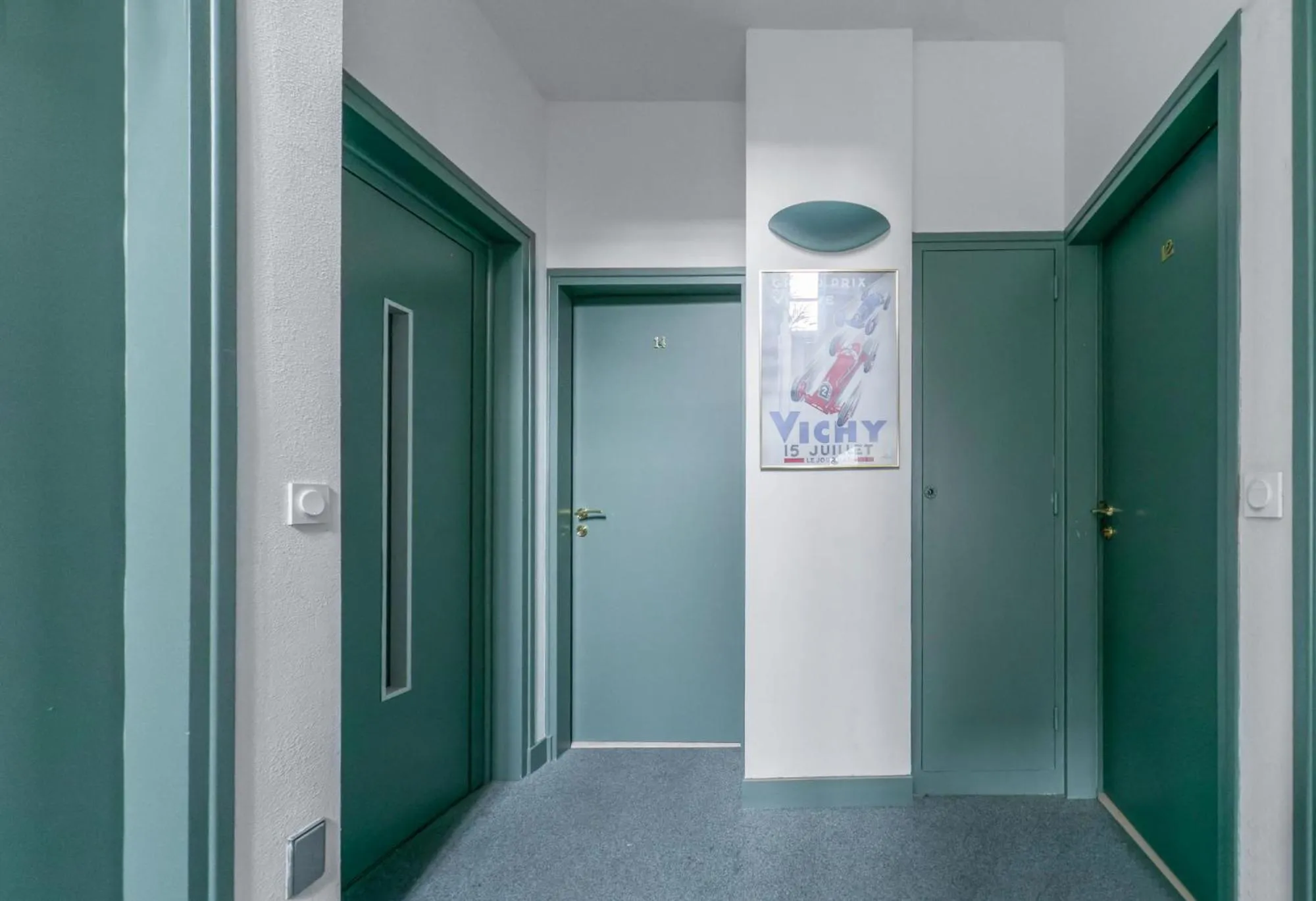 Property building in Résidence Bains Callou située face aux thermes