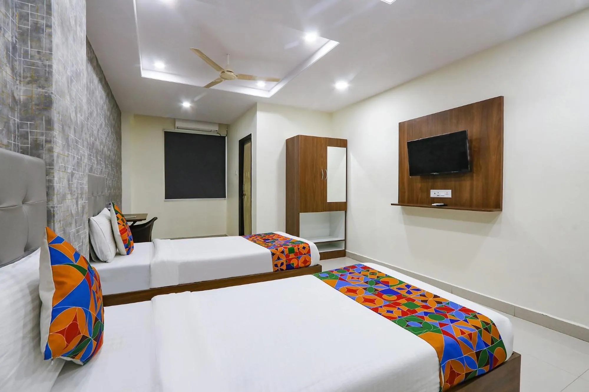 Bed in FabHotel Royal Signature - HITECH CITY