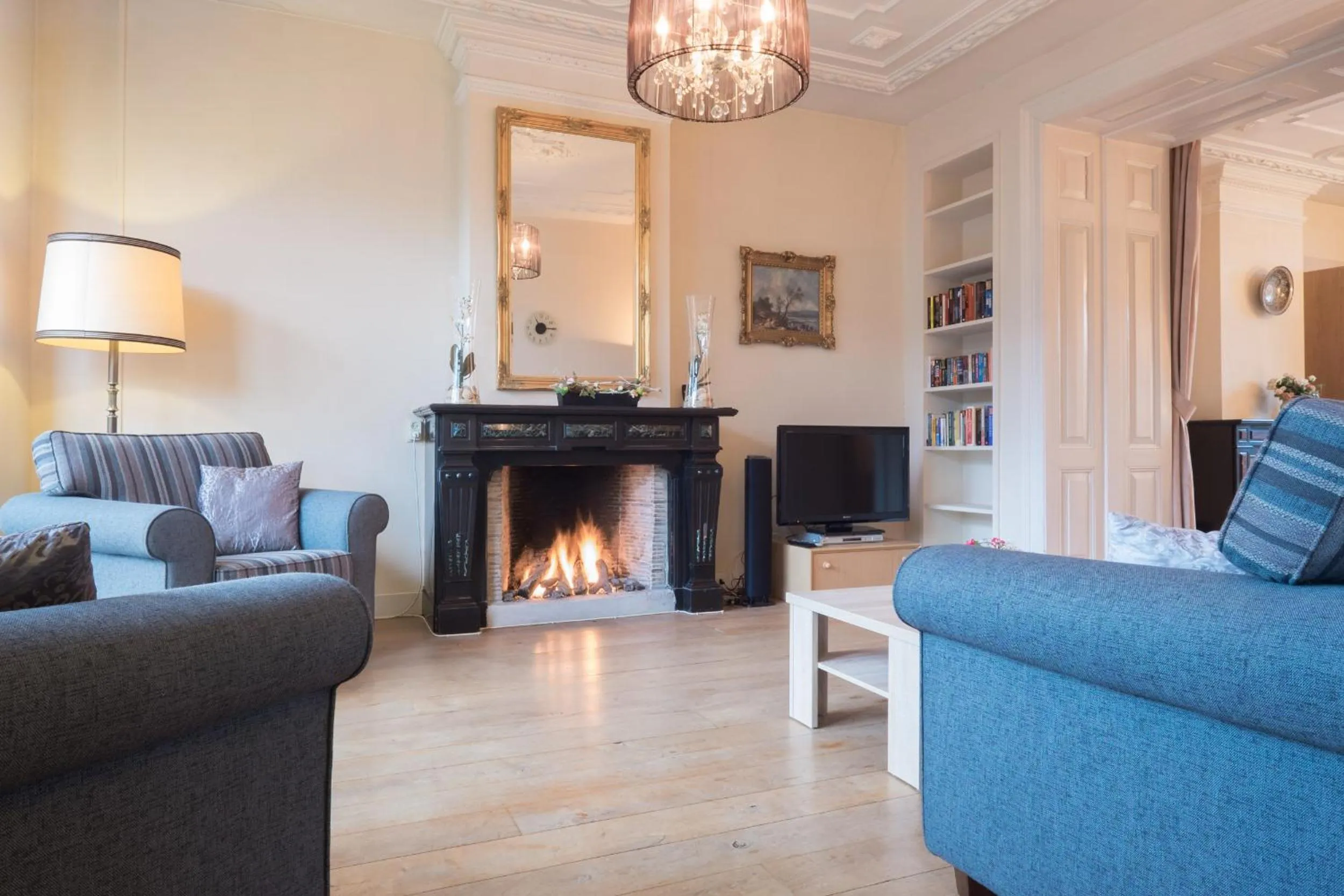 Photo of the whole room in Hotel Van Walsum