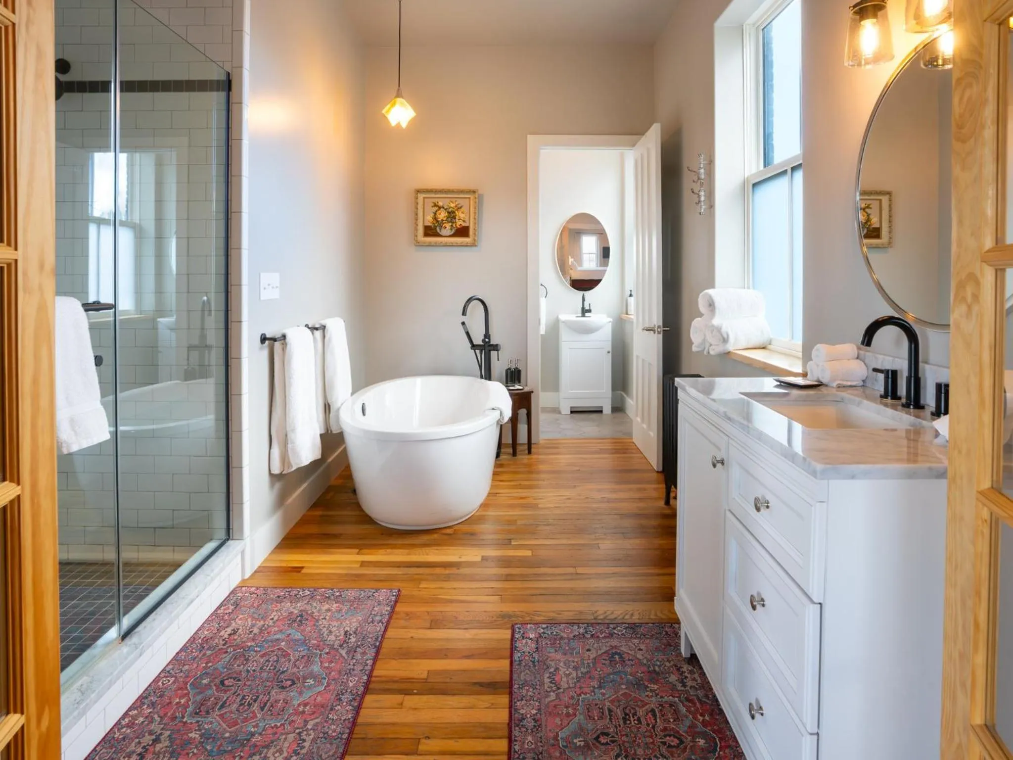 Photo of the whole room in voco James Newbury Hudson Valley by IHG