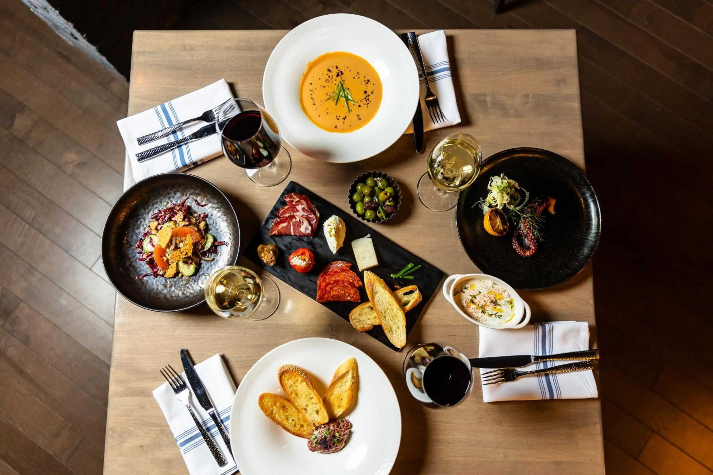 Restaurant/places to eat in voco James Newbury Hudson Valley by IHG