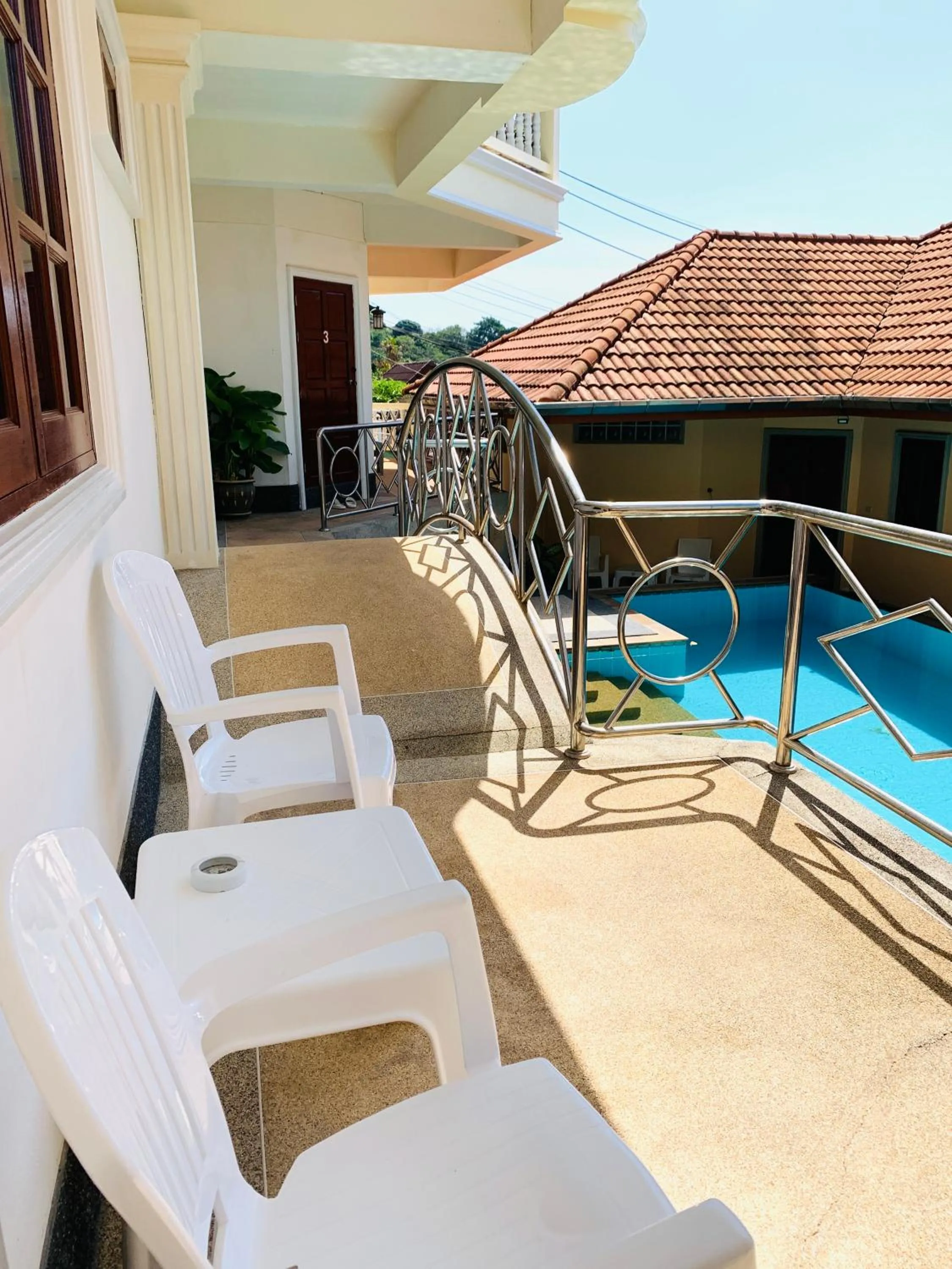 Swimming pool in Scan House Apartment