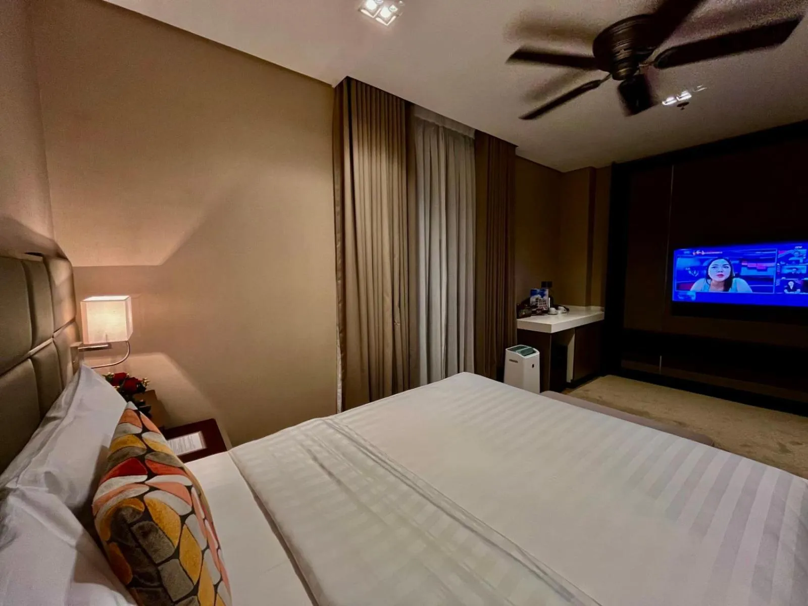 Bed in The Plaza Garden Hotel and Residences