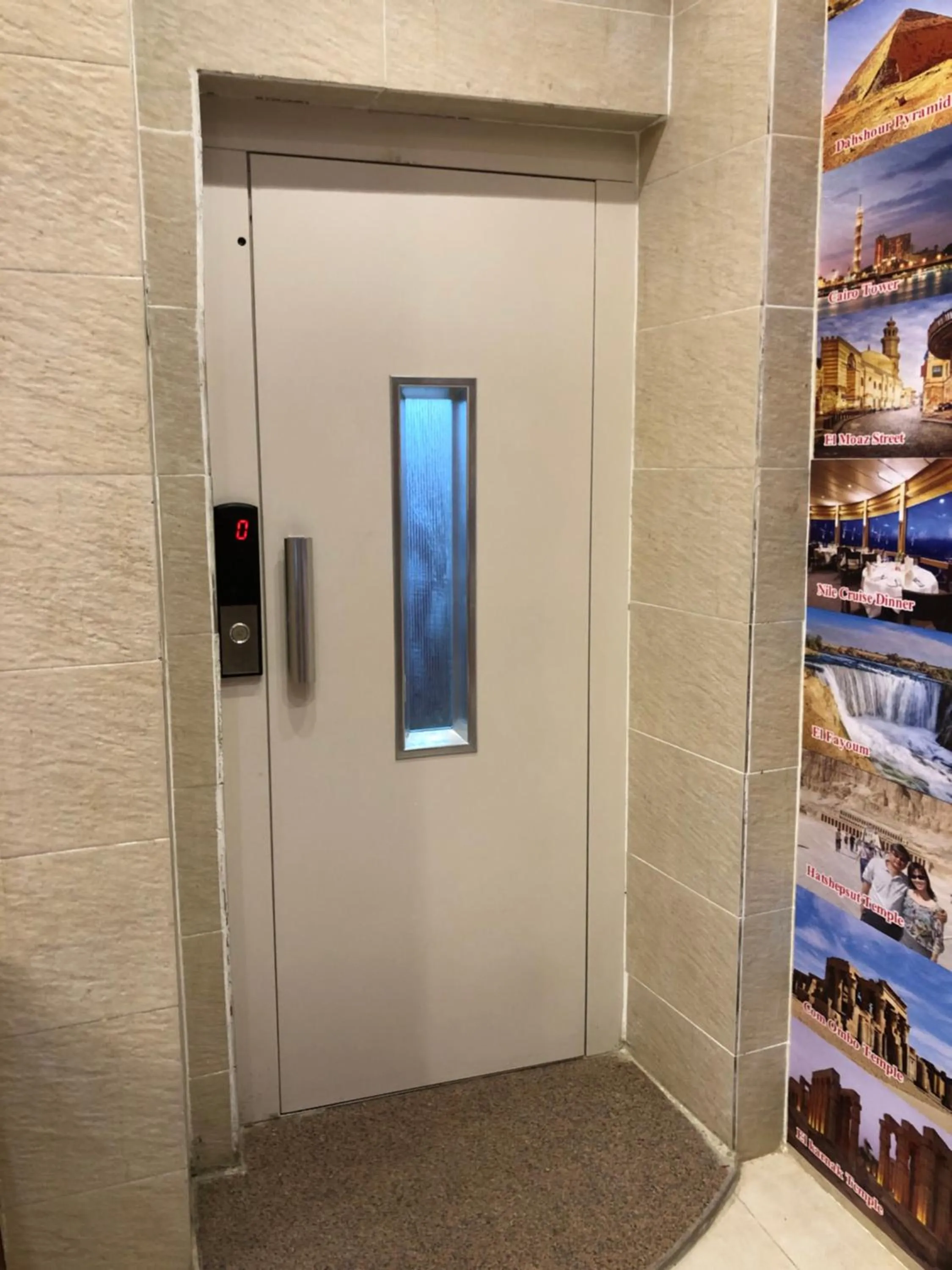 elevator in Grand Pyramid View Hotel