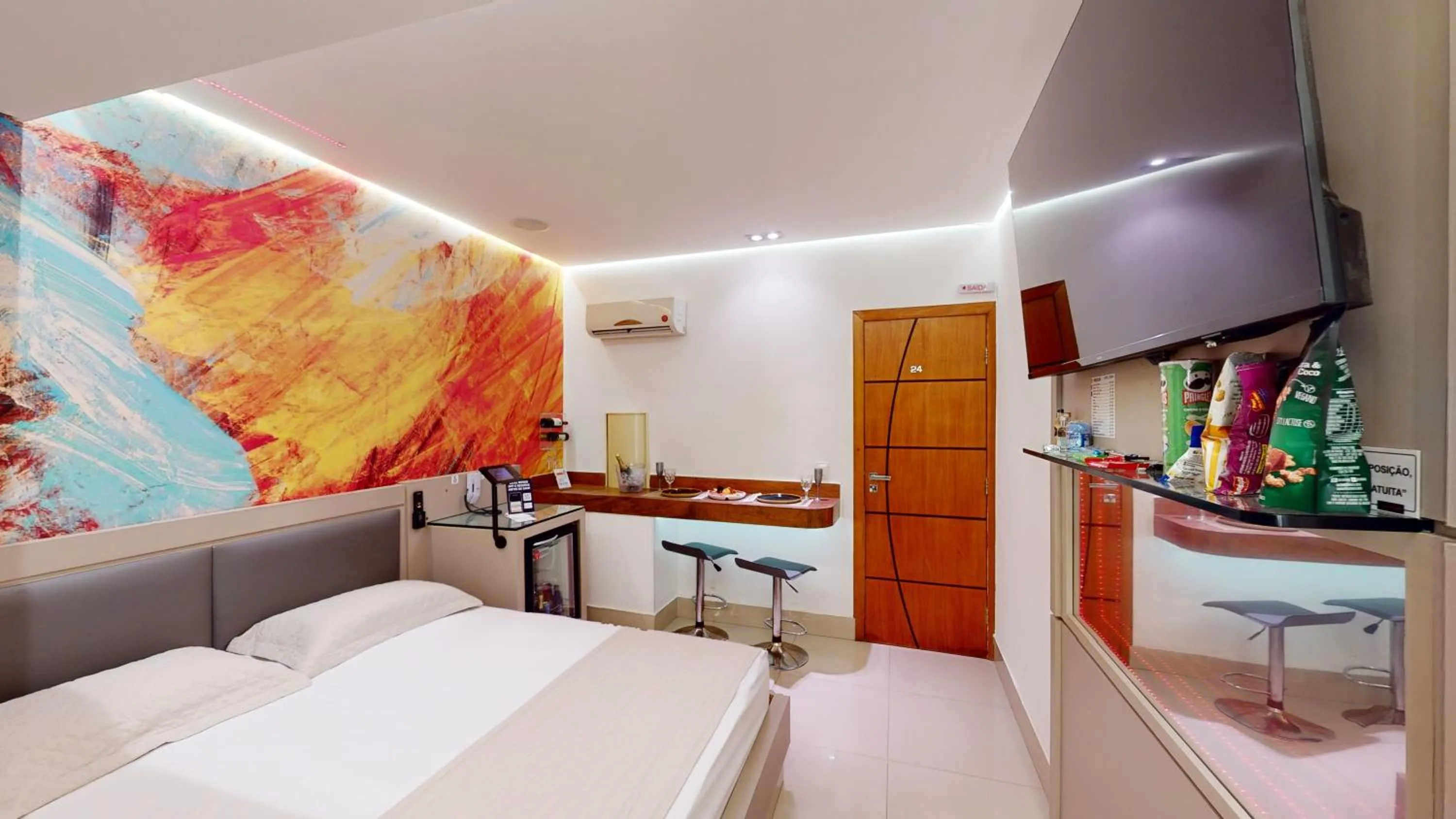 Bed in Motel DUBAI BH