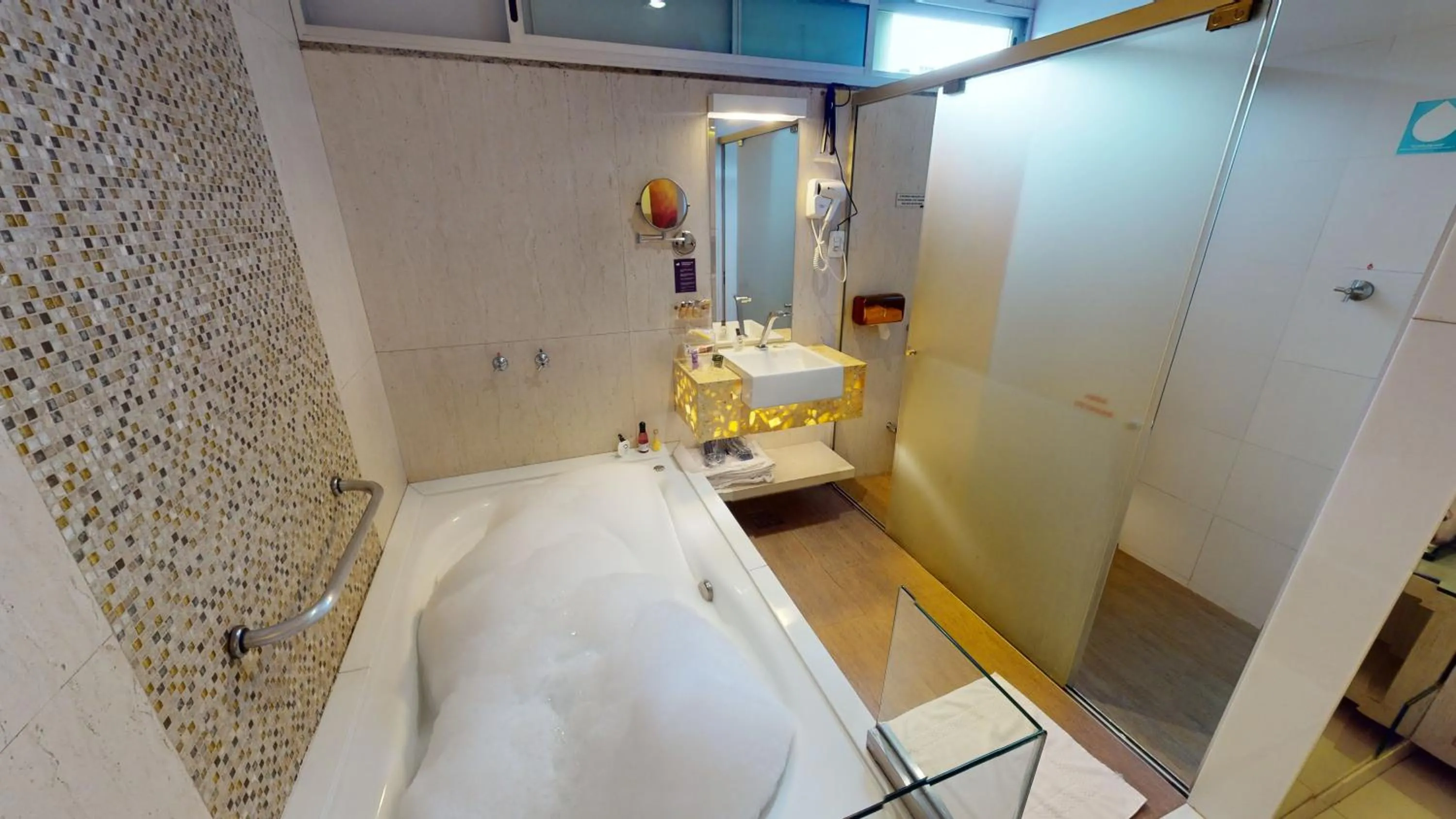 Bathroom in Motel DUBAI BH