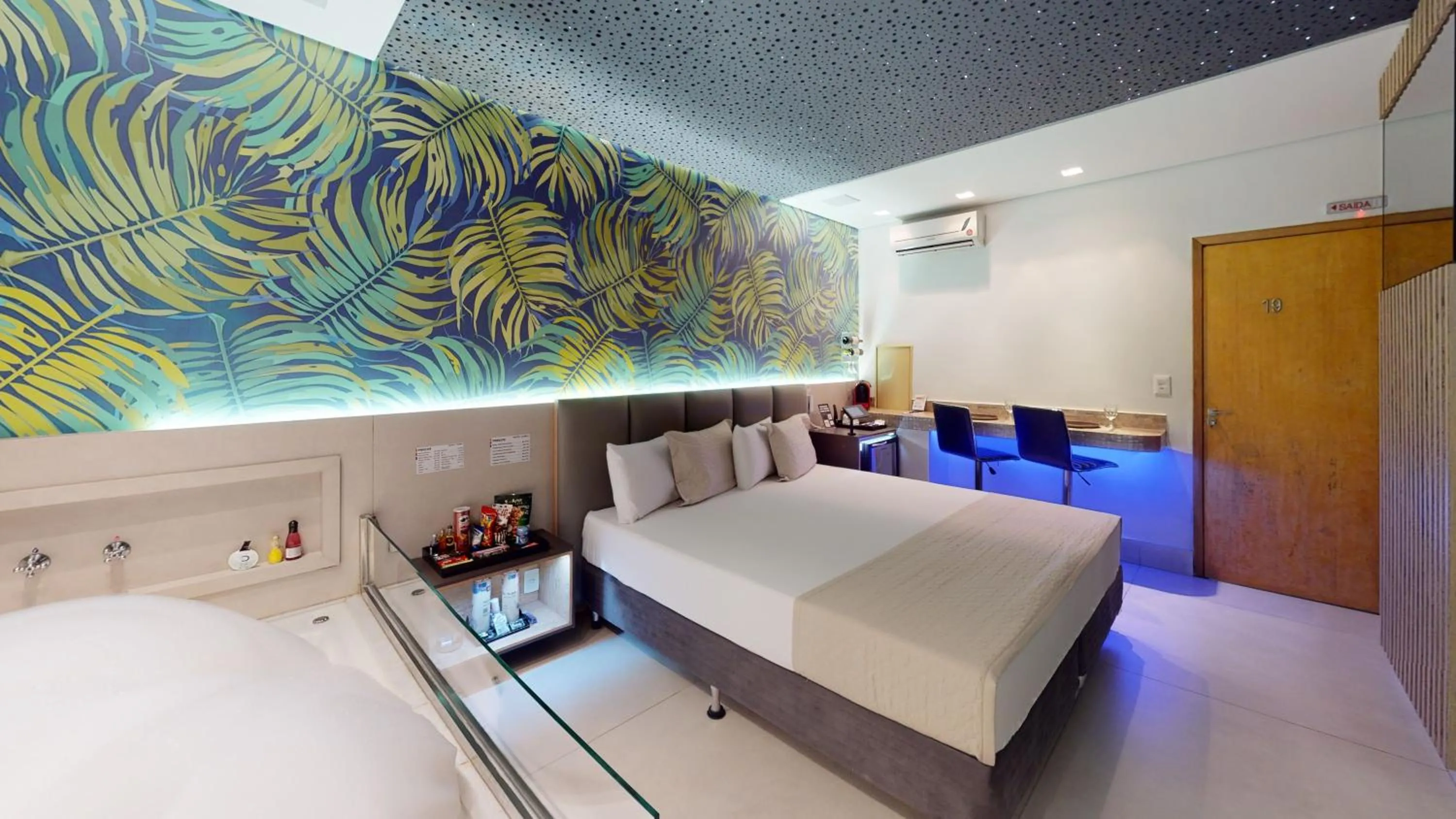 Bed in Motel DUBAI BH