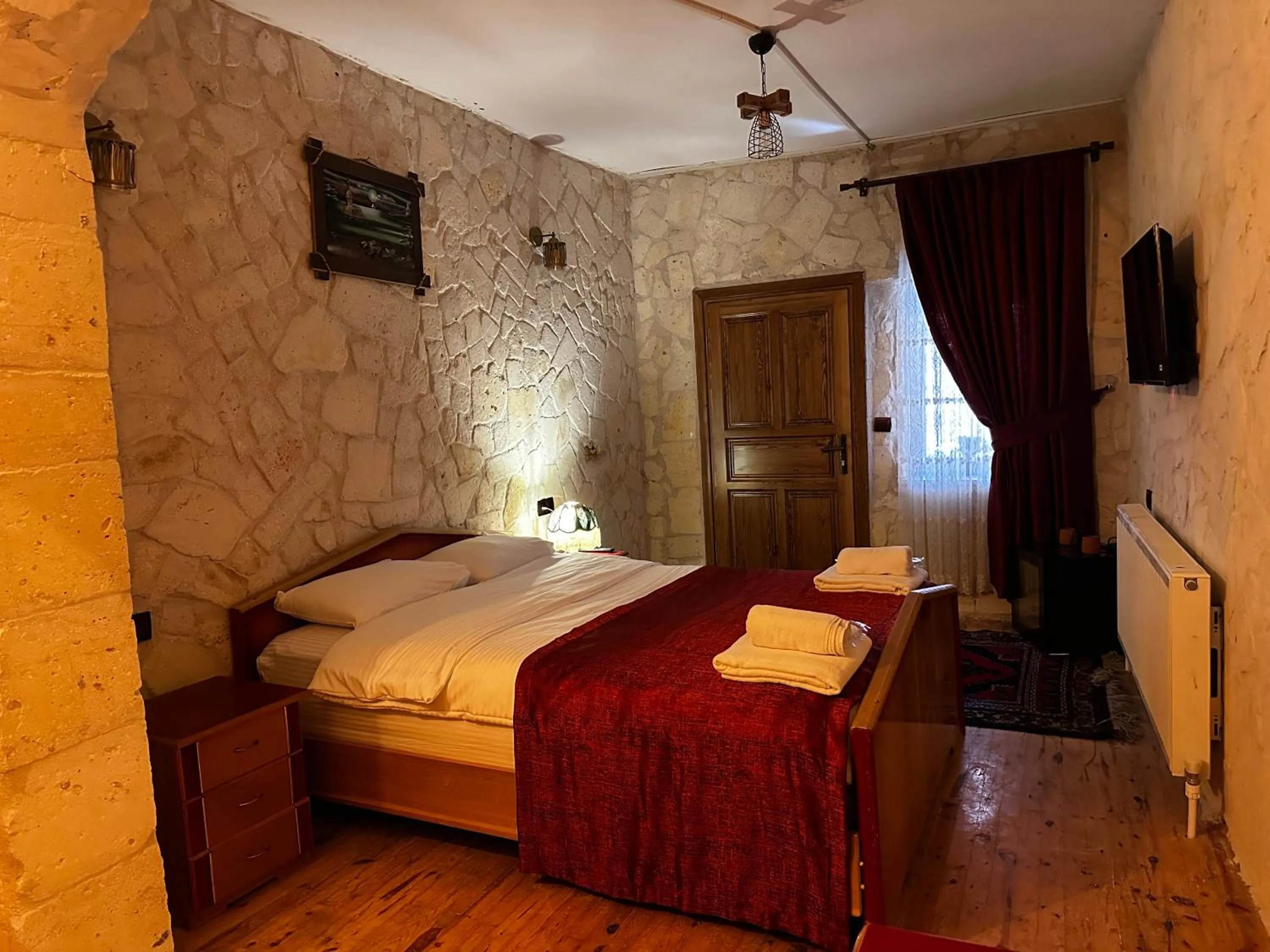 Deluxe Double Room in Kale House Nar