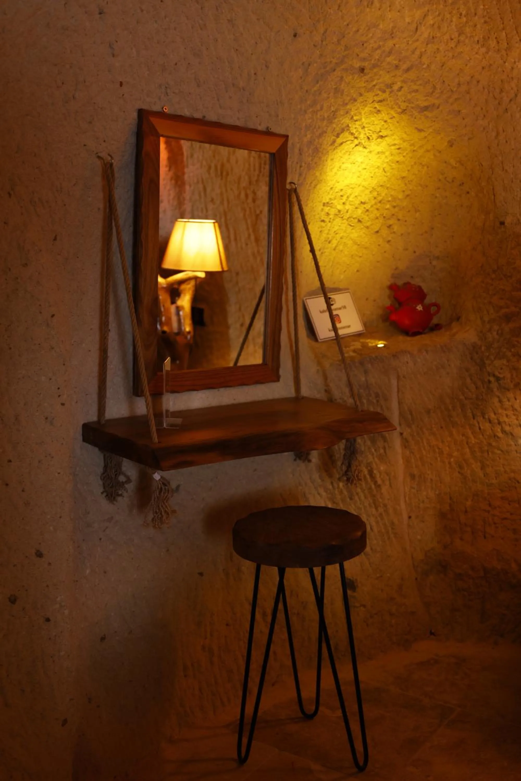 Seating area in Kale House Nar