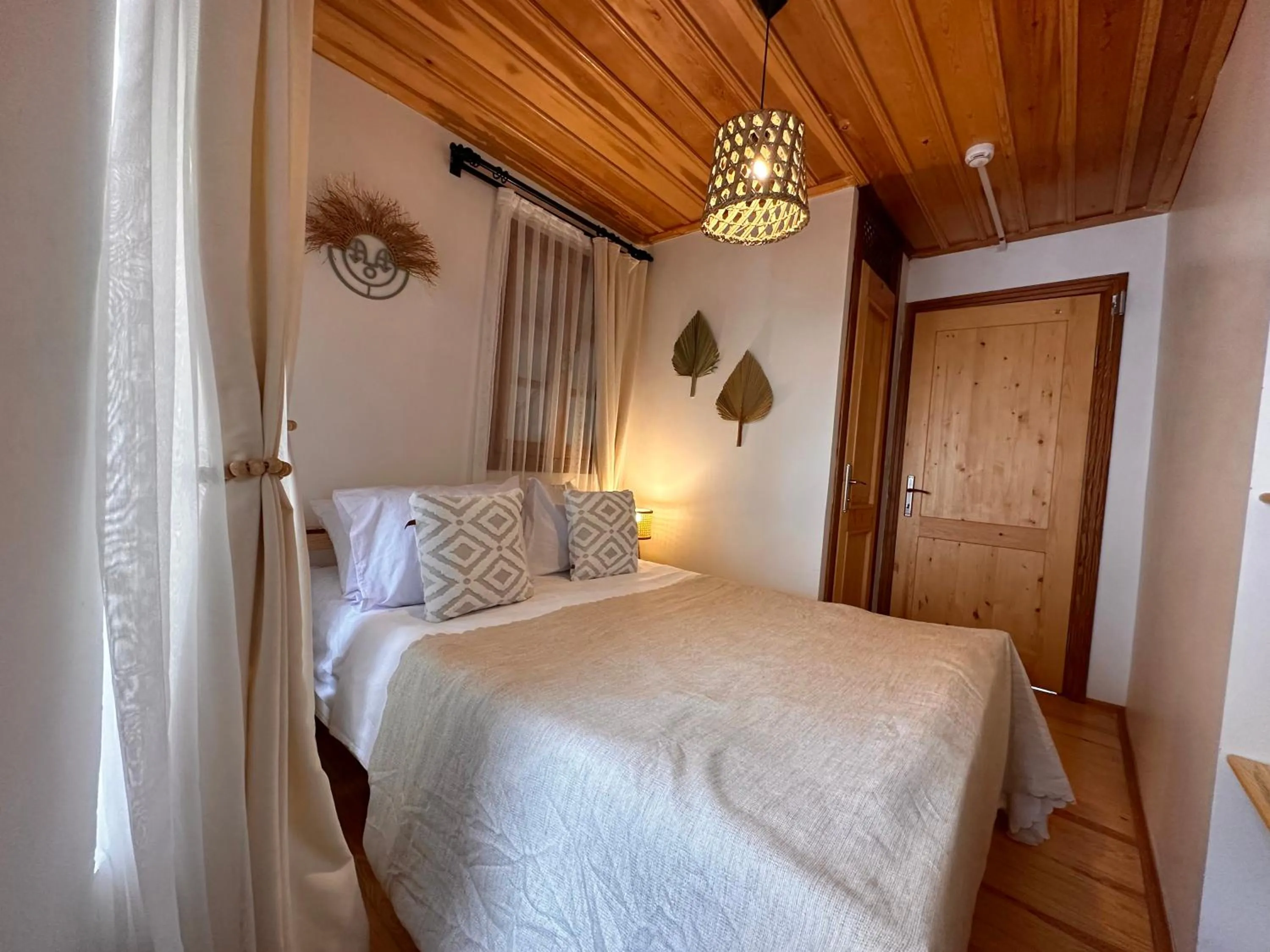 Bed in Hanole Guest House