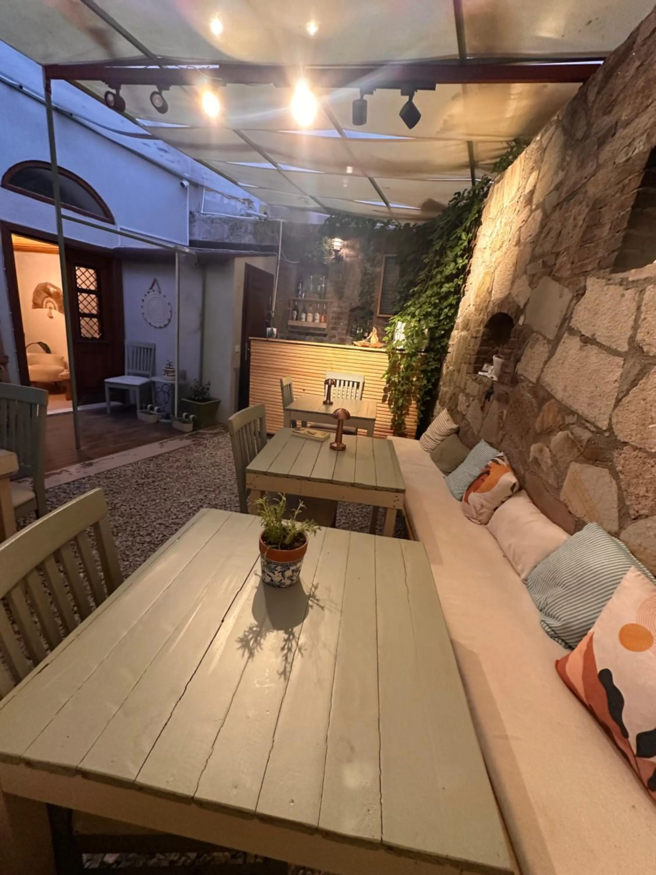 Lounge or bar in Hanole Guest House