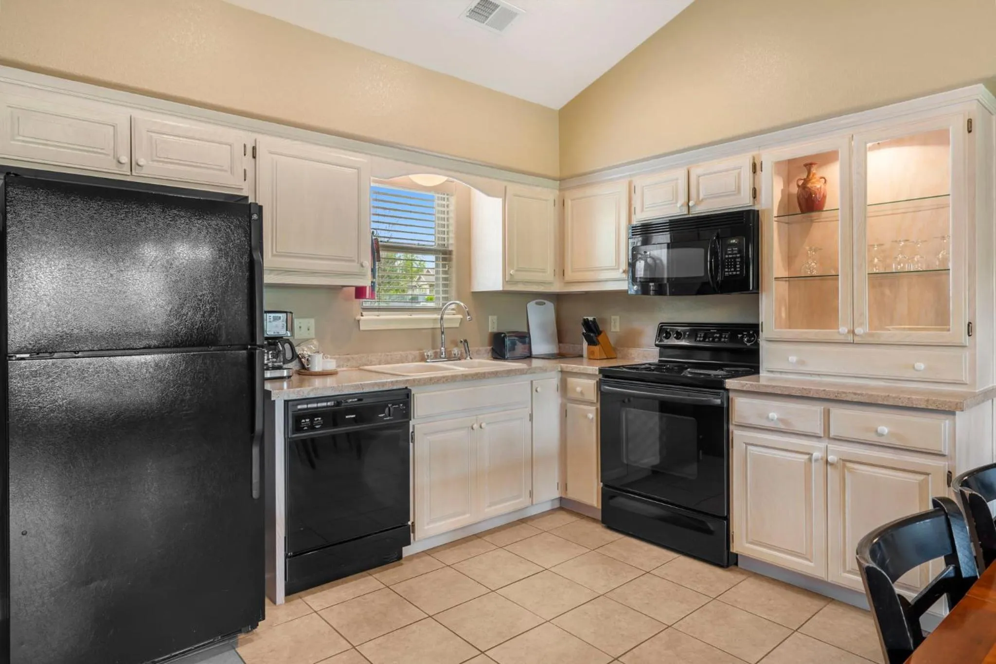 Kitchen or kitchenette in StoneBridge Village Resort