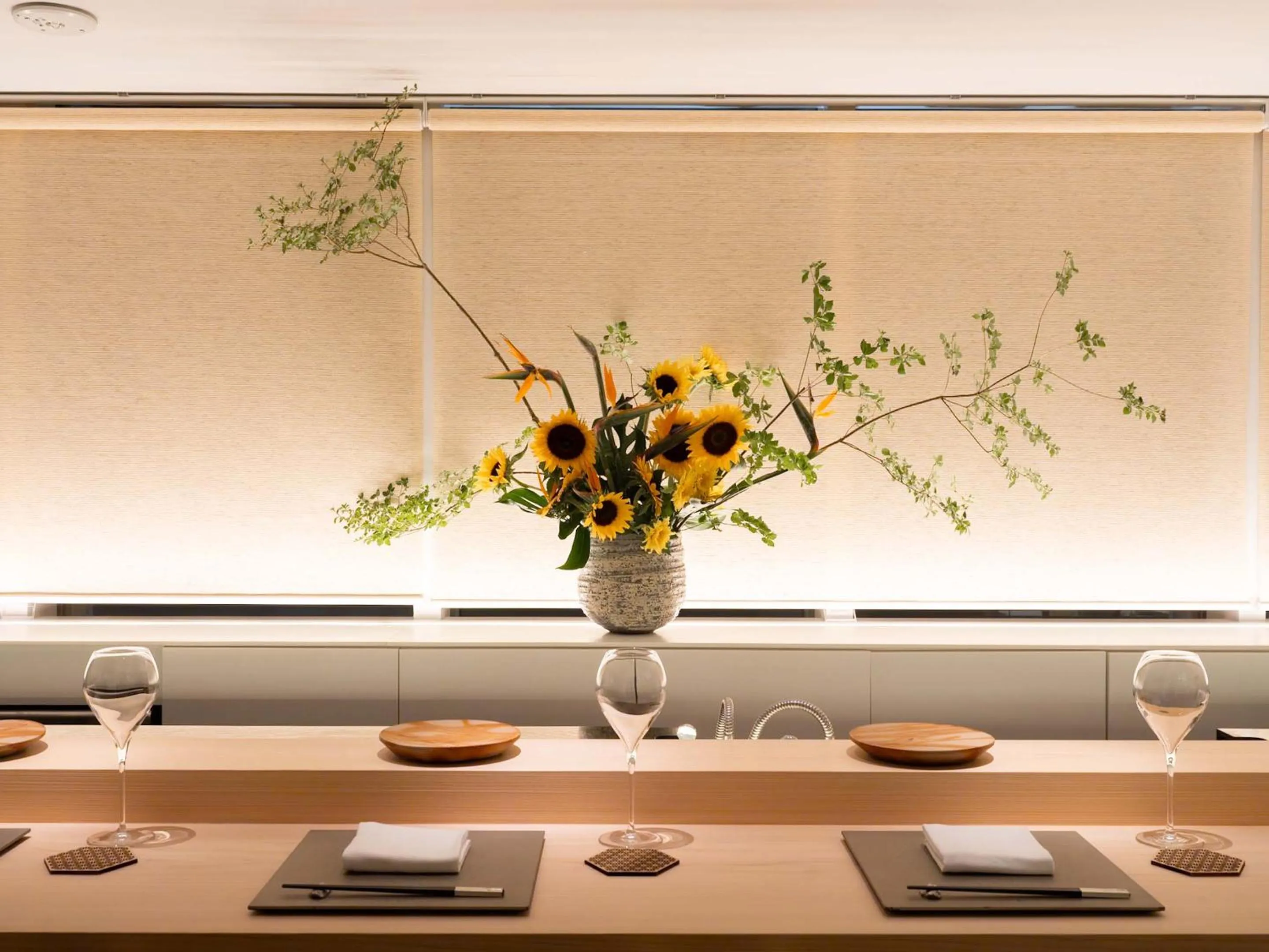 Restaurant/places to eat in CUVEE J2 HOTEL OSAKA by Onko Chishin