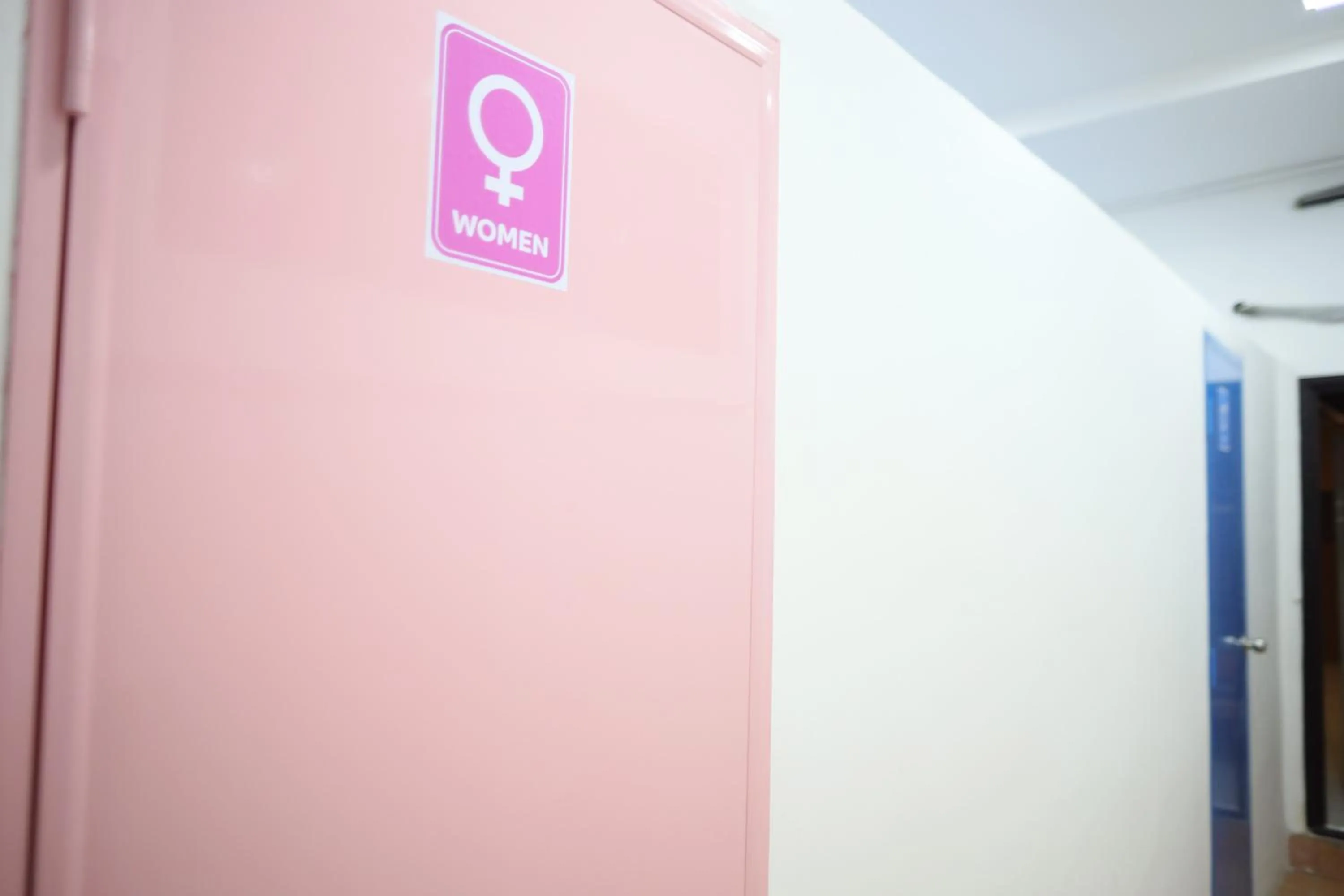 Aloft Hotel and Hostel Pattaya