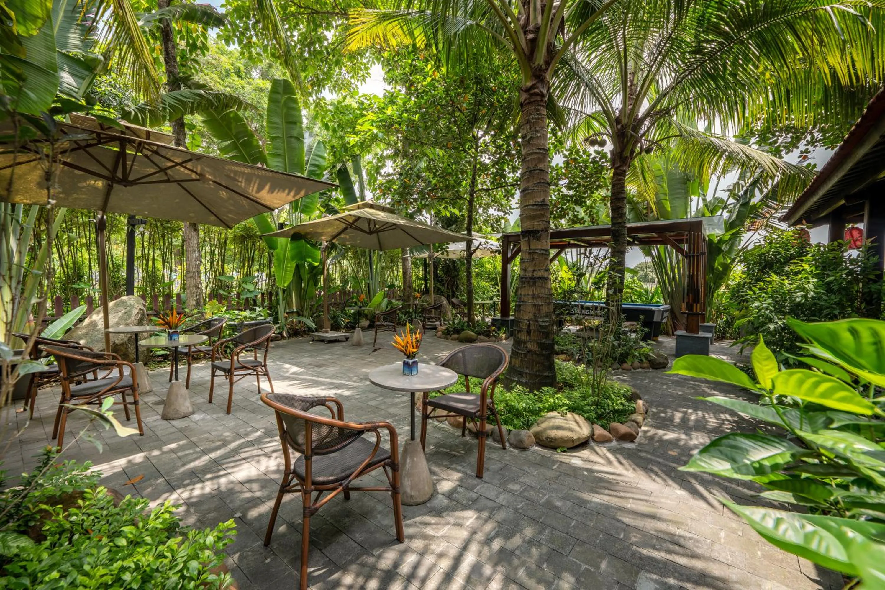 Patio in Coco Island Resort Ninh Binh