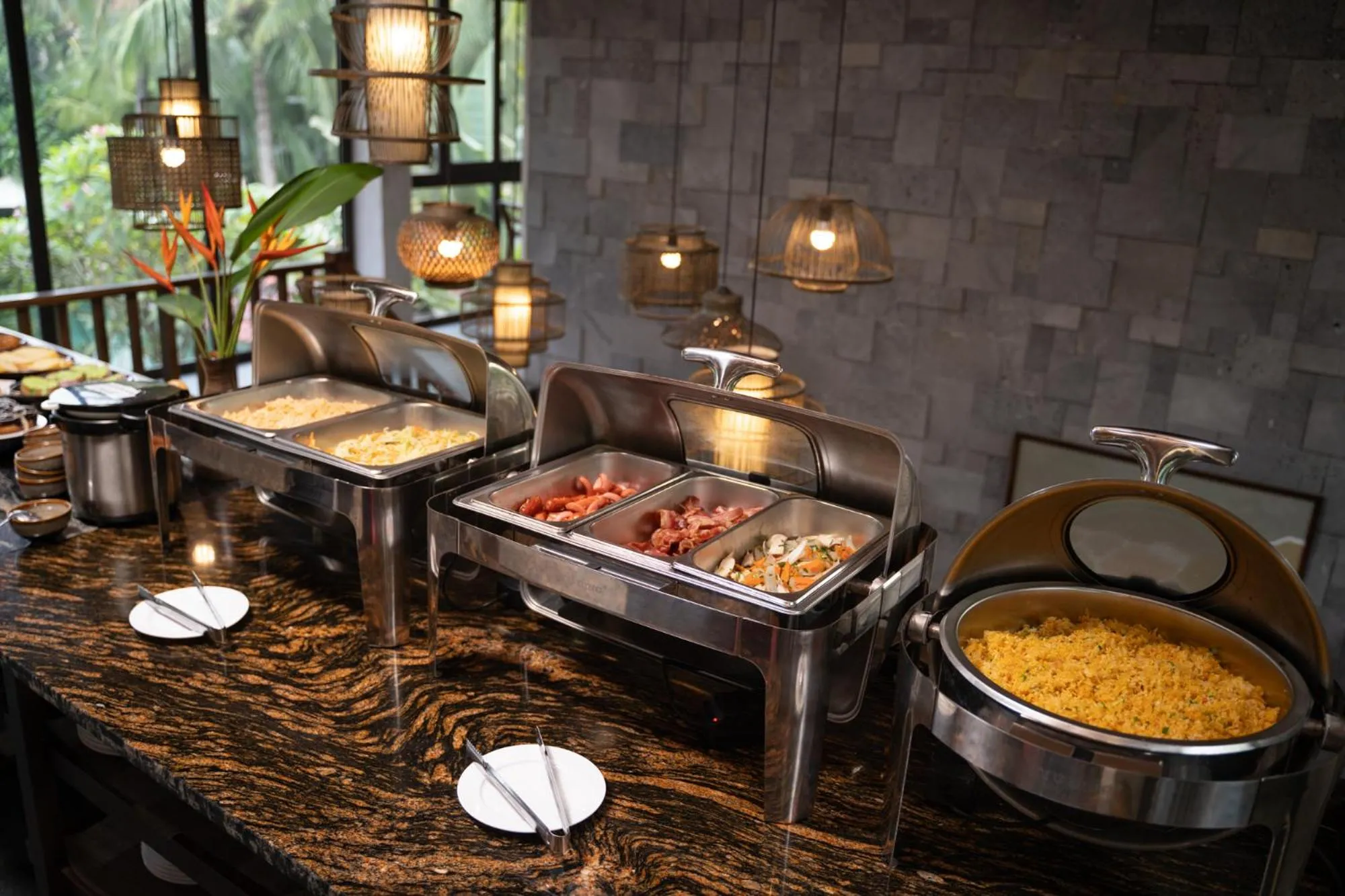 Food and drinks in Coco Island Resort Ninh Binh