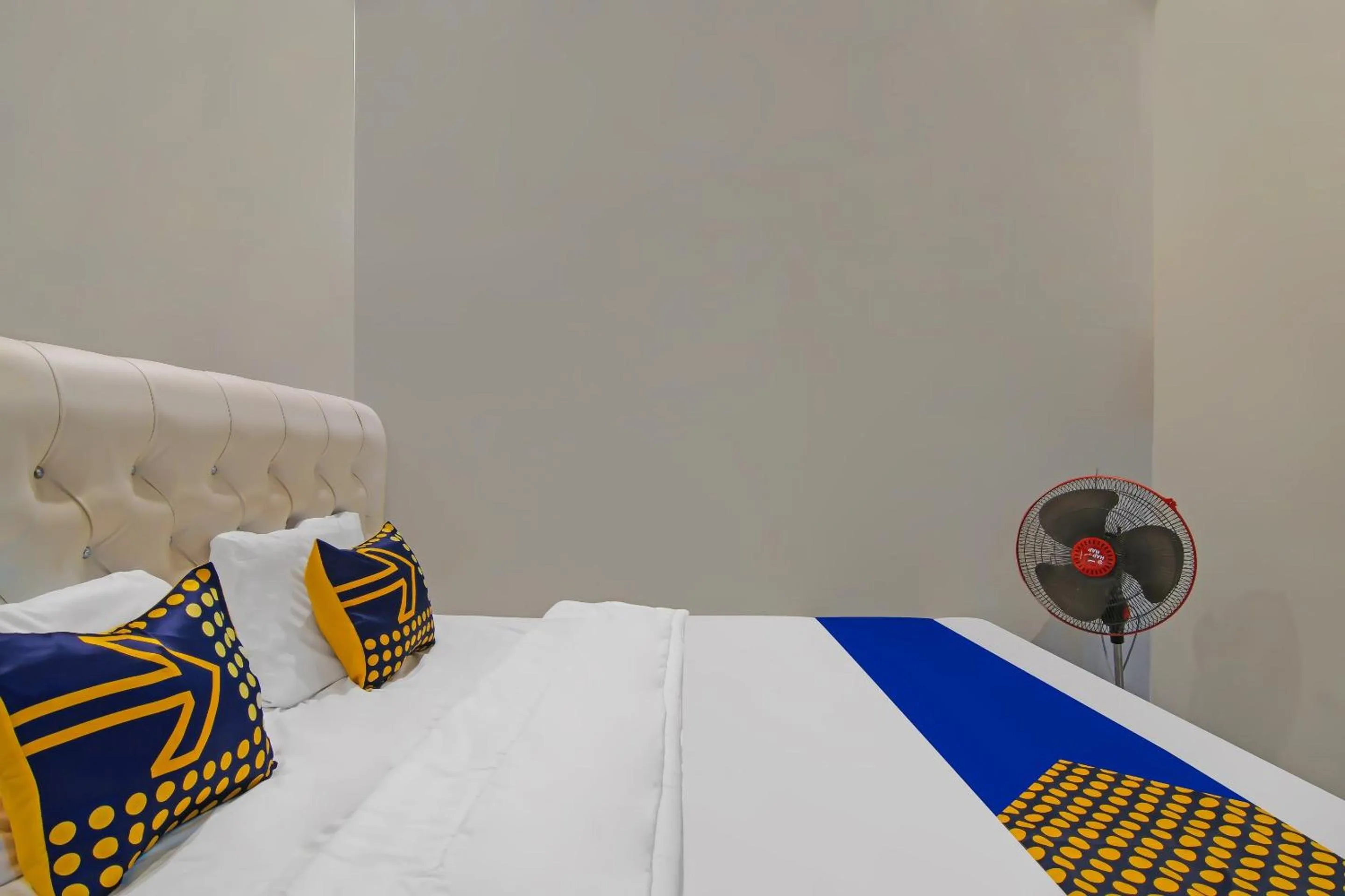 Bedroom, Bed in Hotel O Putri Guest House Syariah Near SPBU Rimbo Panjang