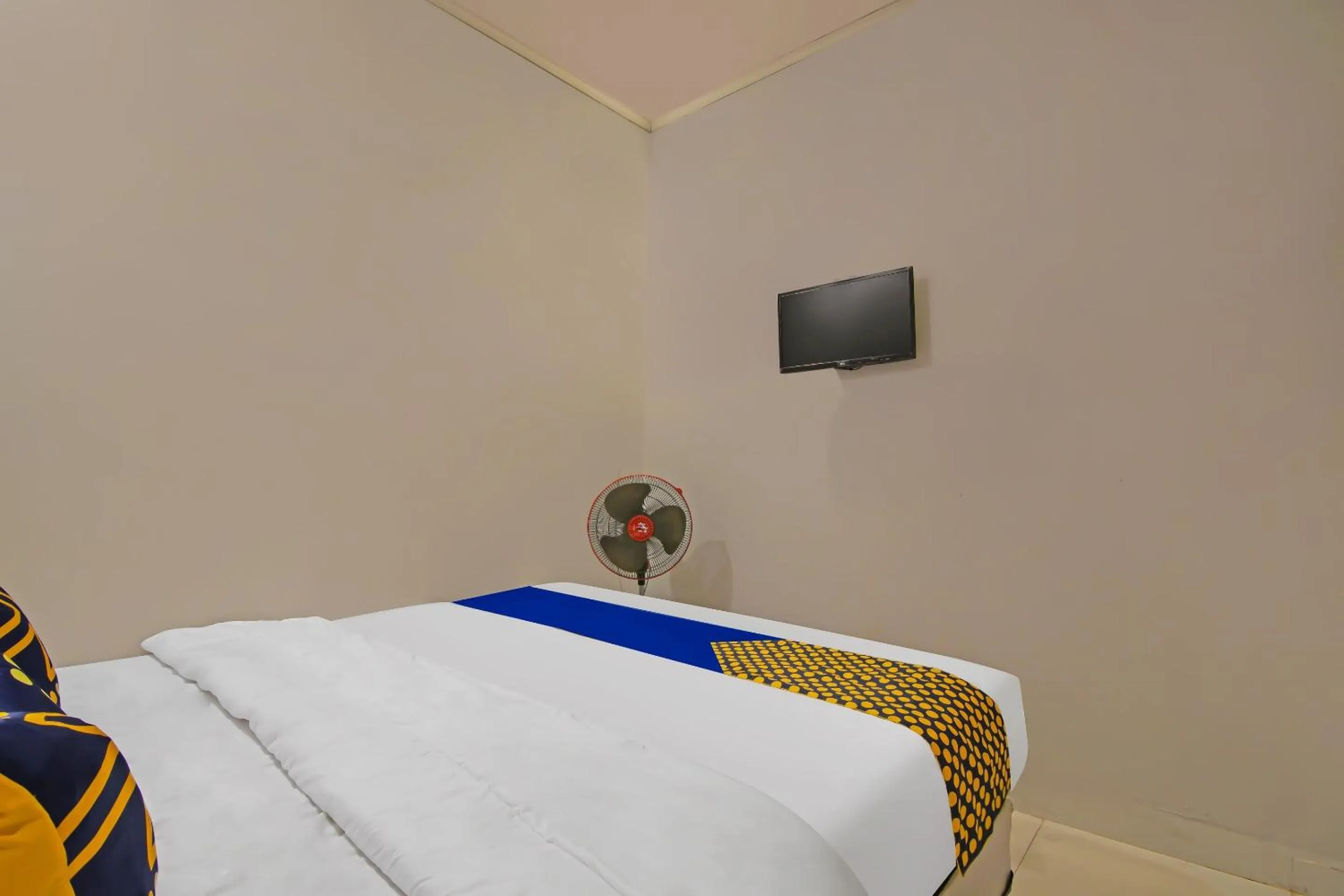 Bedroom, Bed in Hotel O Putri Guest House Syariah Near SPBU Rimbo Panjang