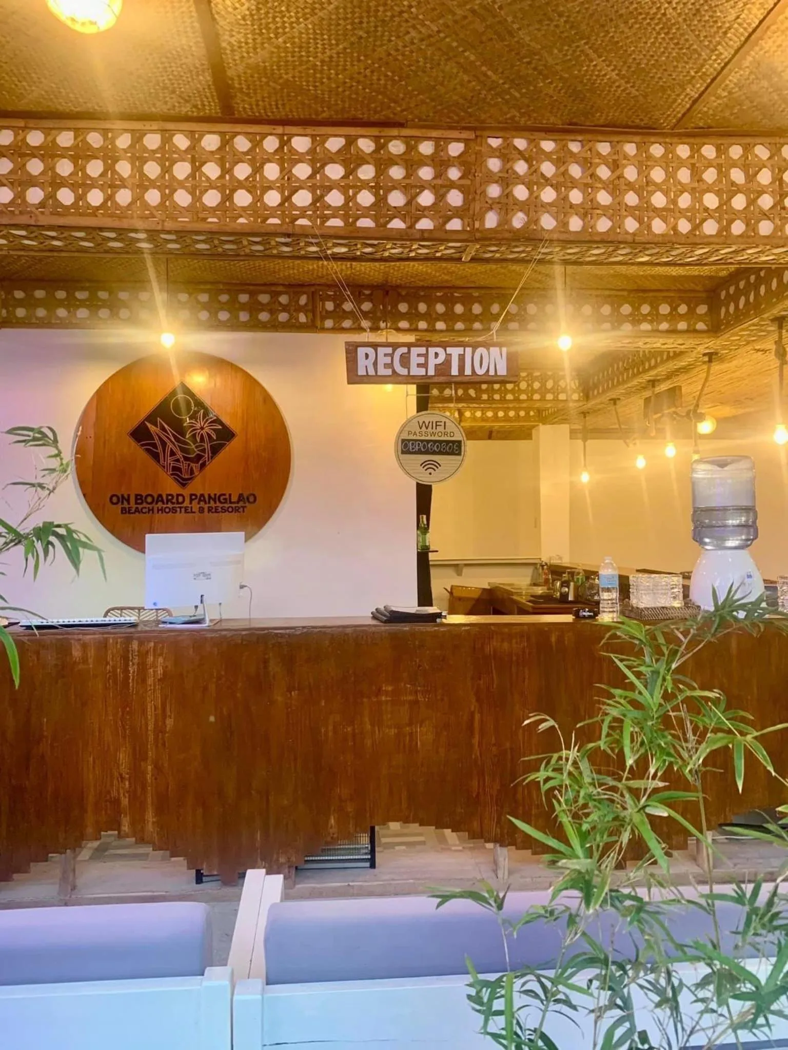 On Board Panglao Beach Hostel & Resort with FREE MOTORBIKE