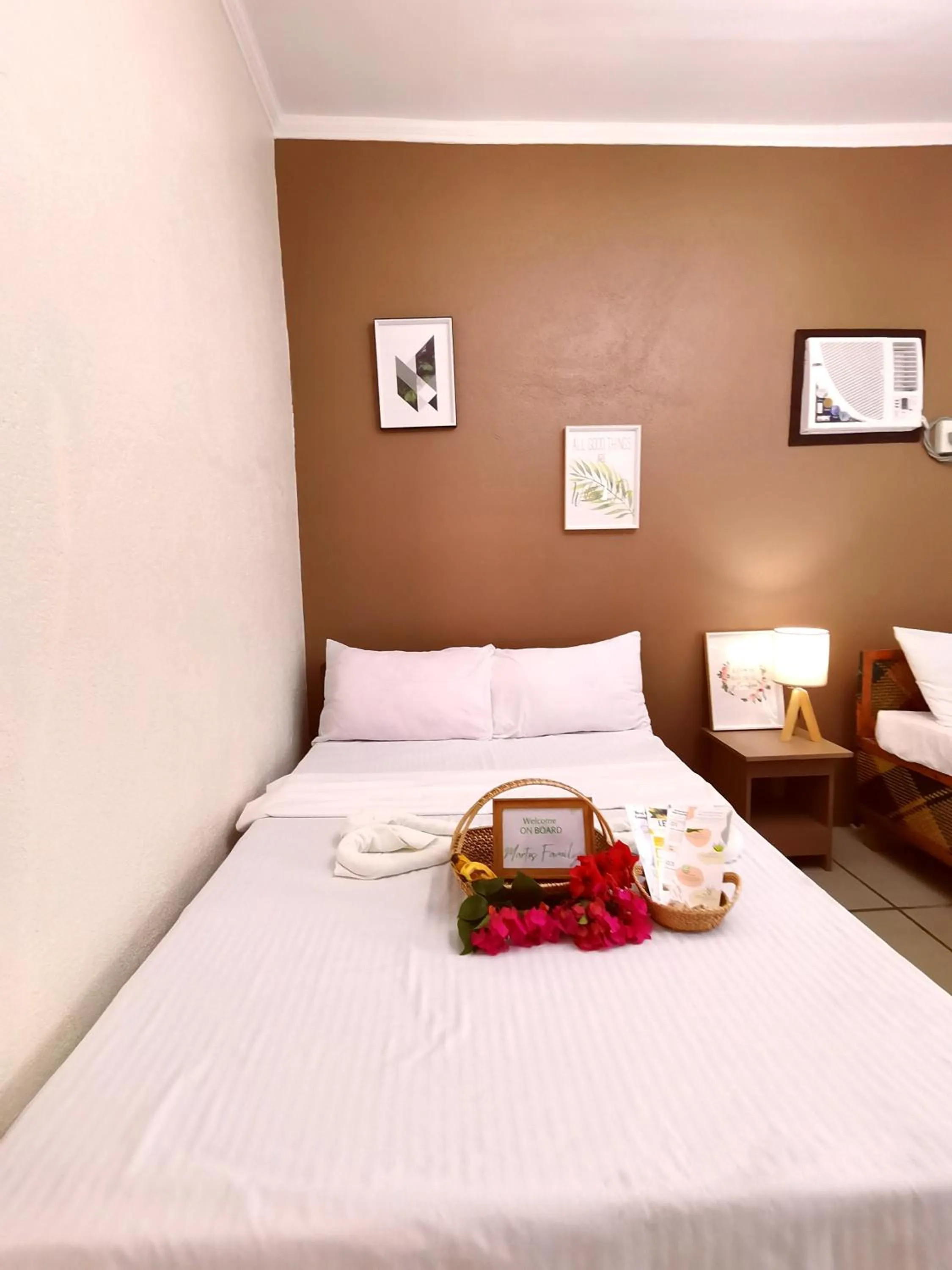 Bed in On Board Panglao Beach Hostel & Resort with FREE MOTORBIKE