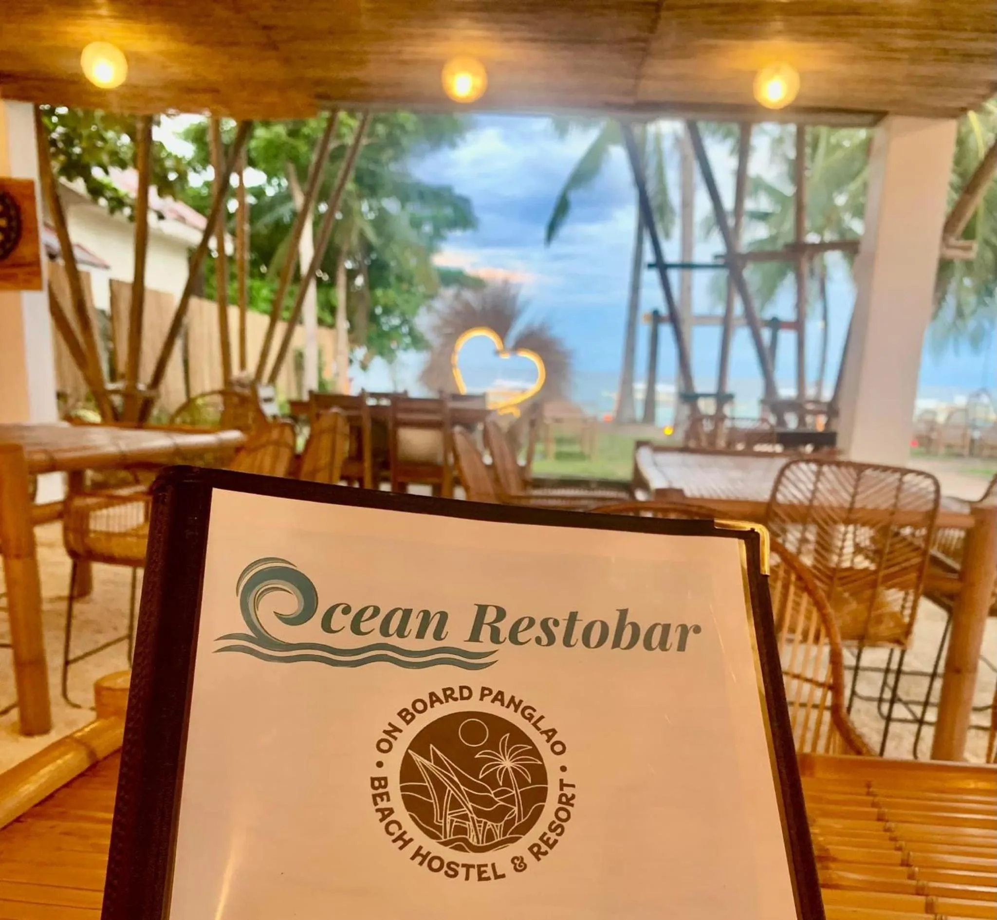 Restaurant/places to eat in On Board Panglao Beach Hostel & Resort with FREE MOTORBIKE