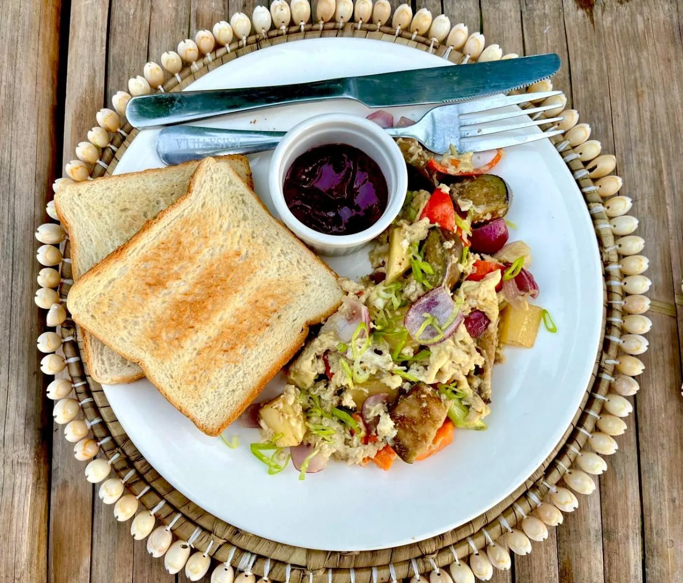 On Board Panglao Beach Hostel & Resort with FREE MOTORBIKE