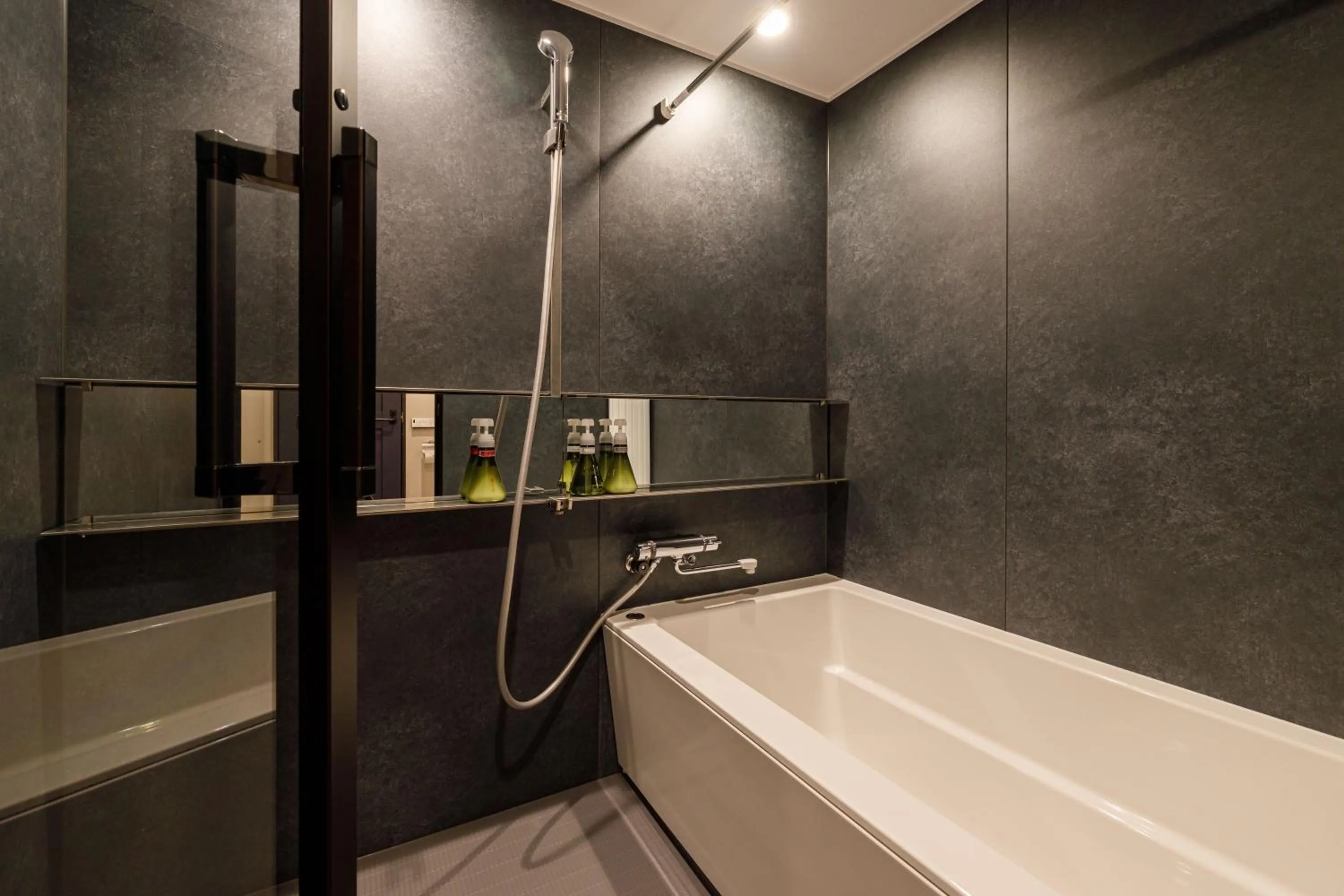 Shower in Eau Sol Vert Karuizawa Club