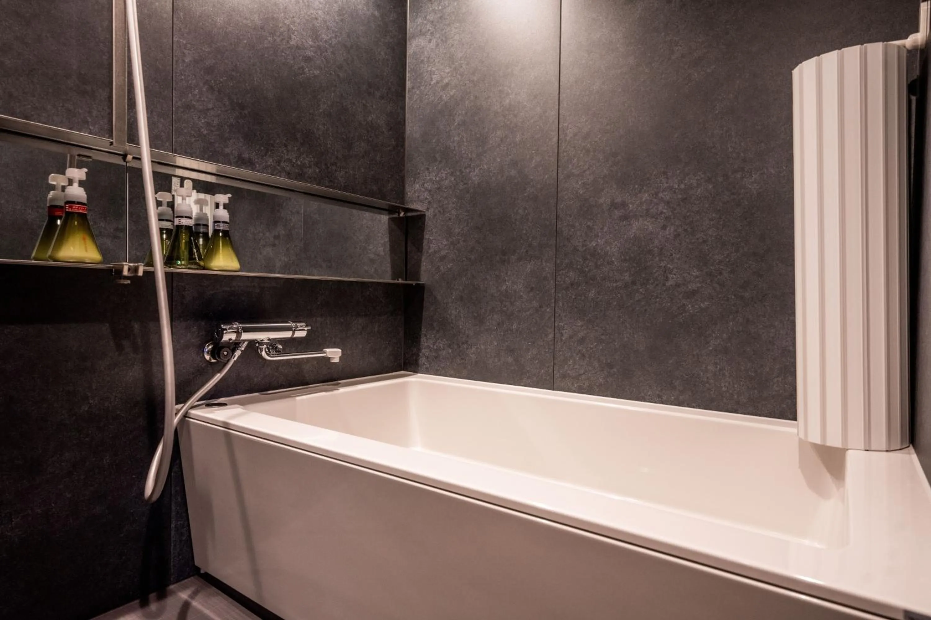 Bath in Eau Sol Vert Karuizawa Club