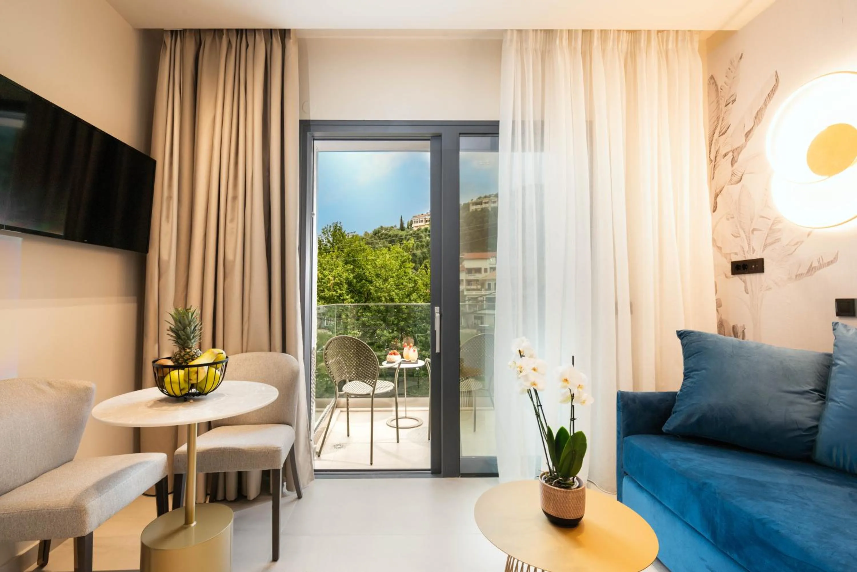 TV and multimedia in Hara Suites
