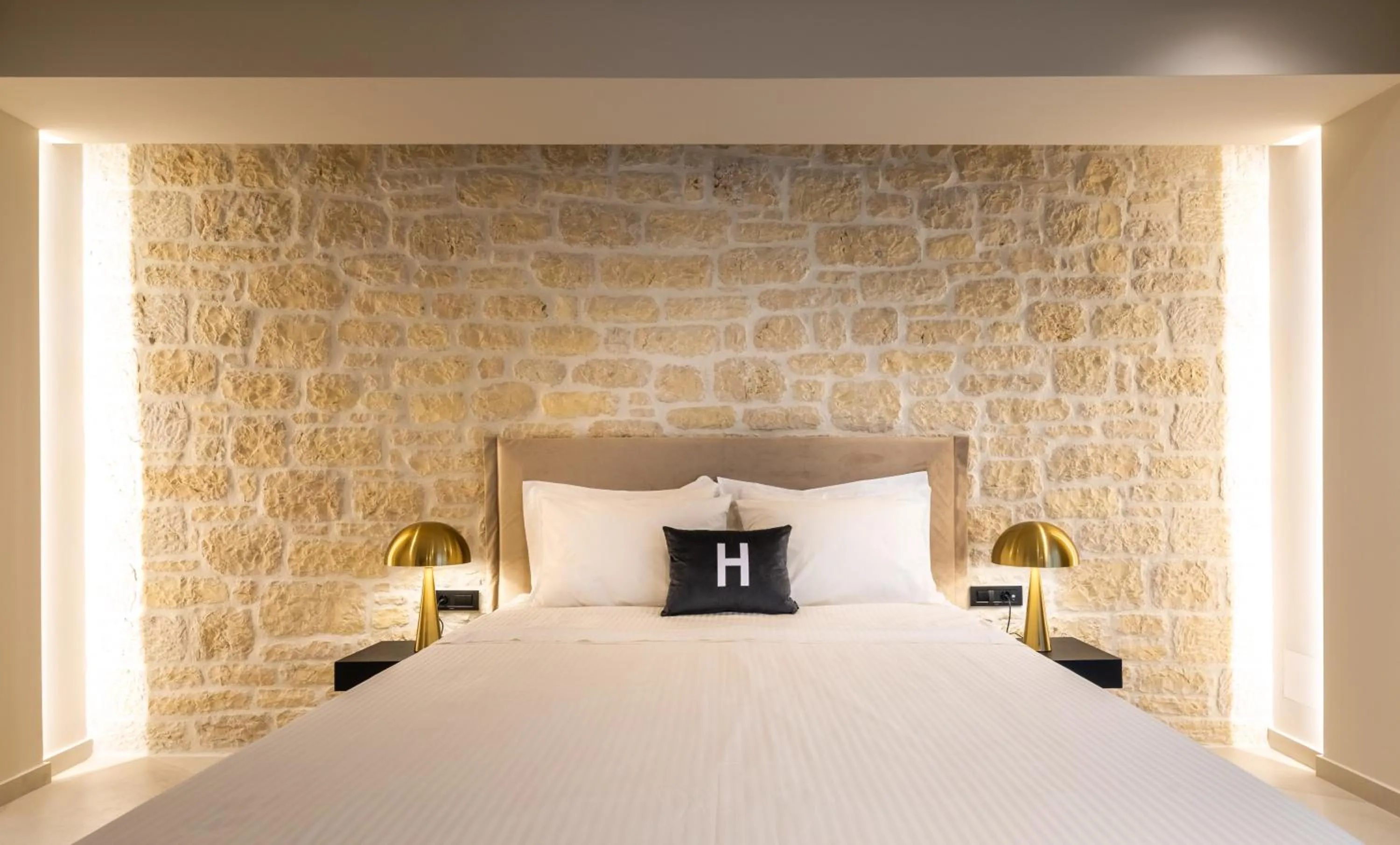 Bed in Hara Suites
