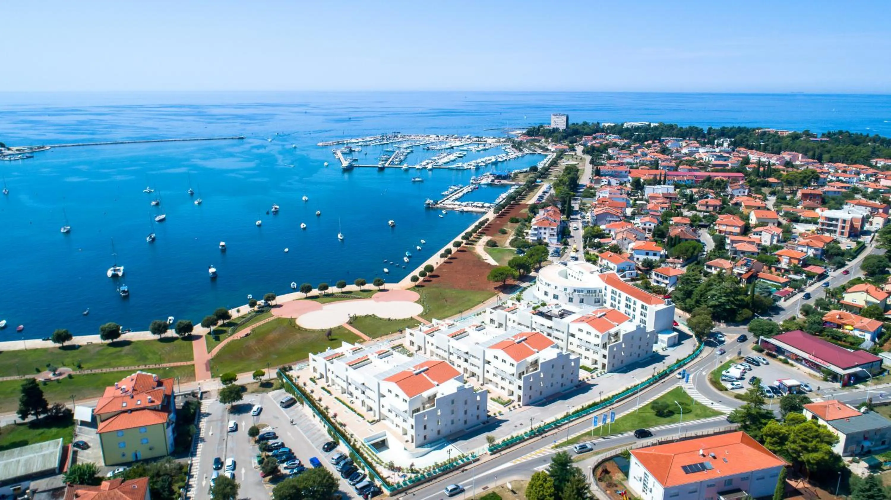 Property building in Garden Palace Marjeta Apartment with free Parking