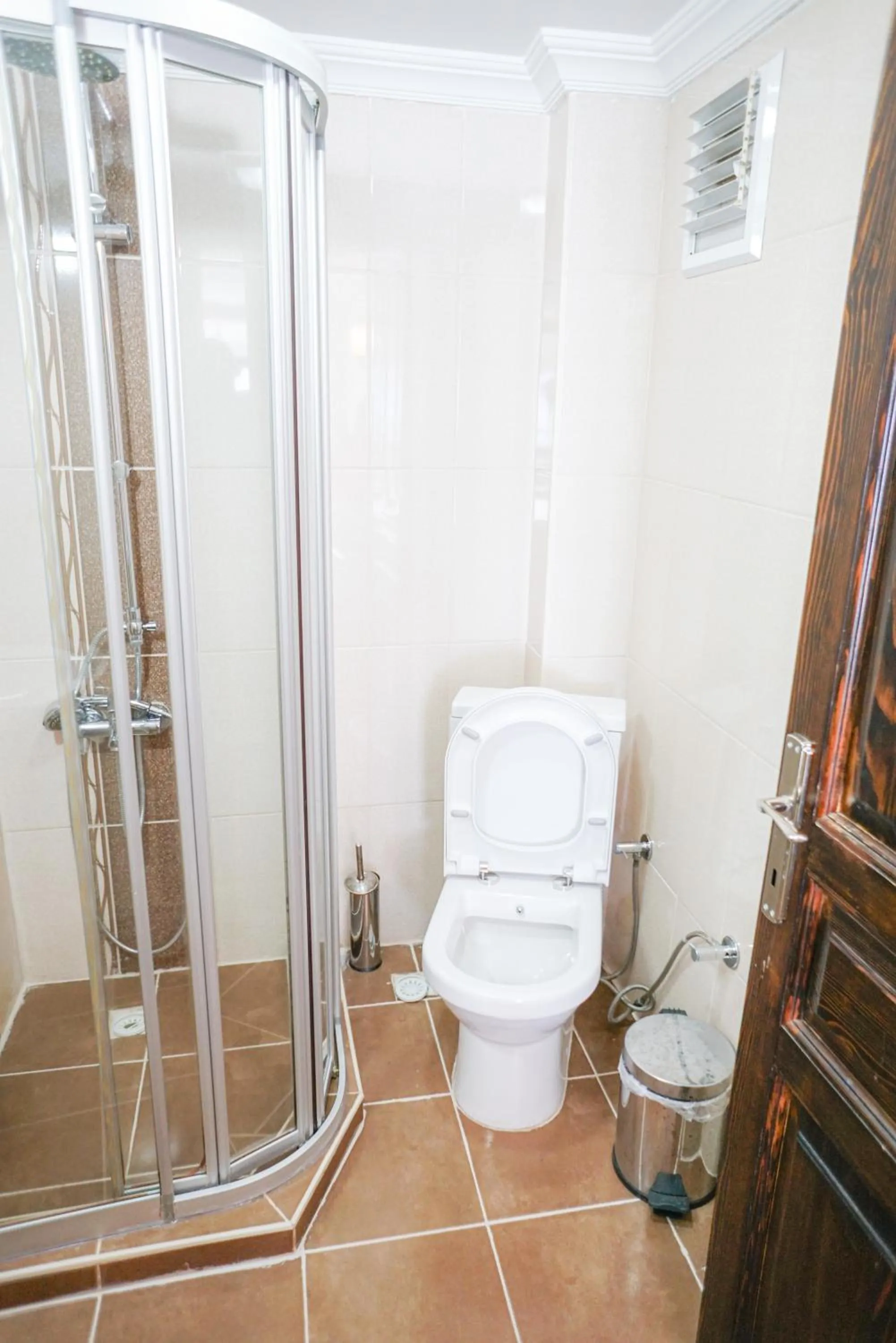 Shower in My Way Tera Butik Otel