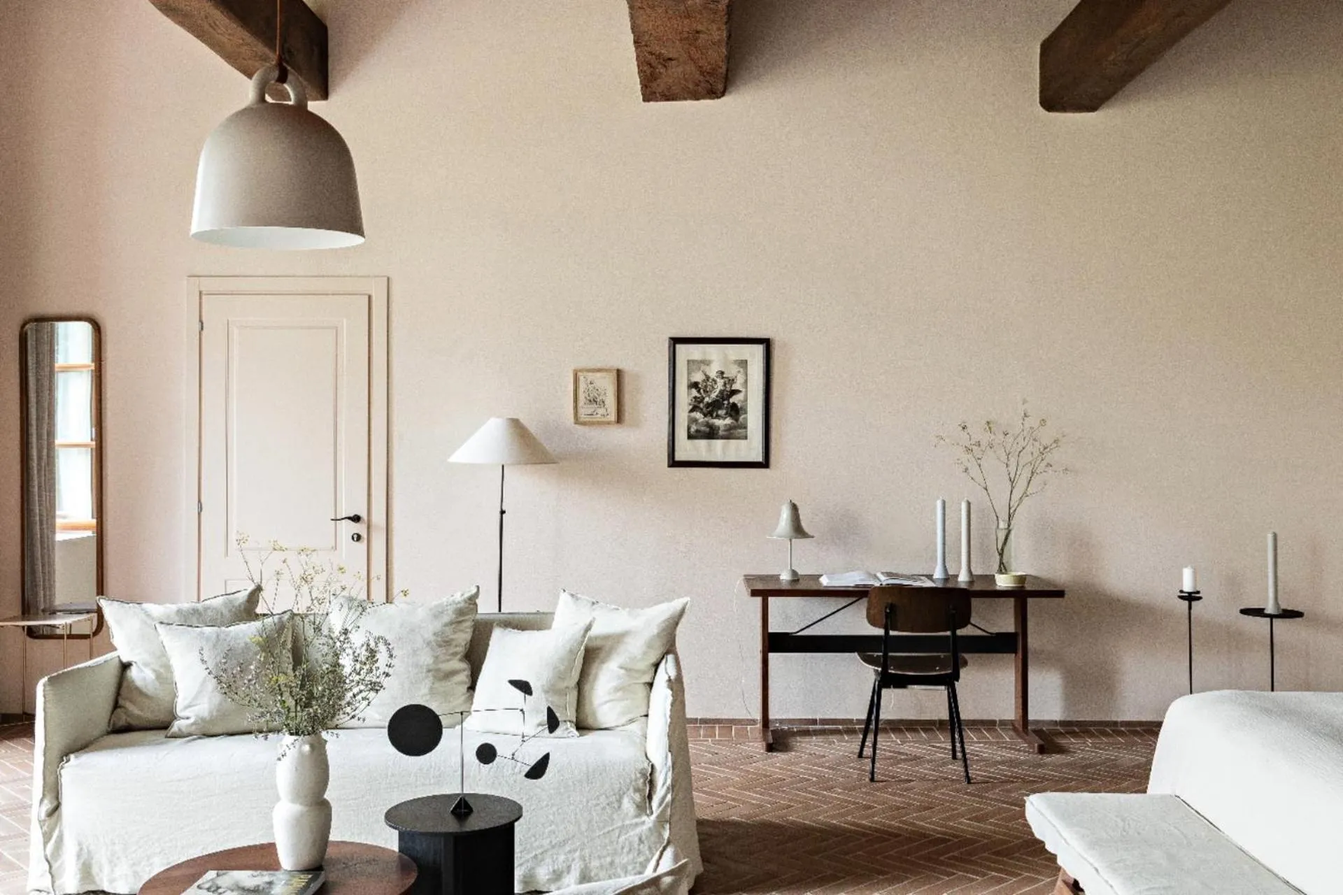 Seating area in Pieve Aldina Relais & Châteaux