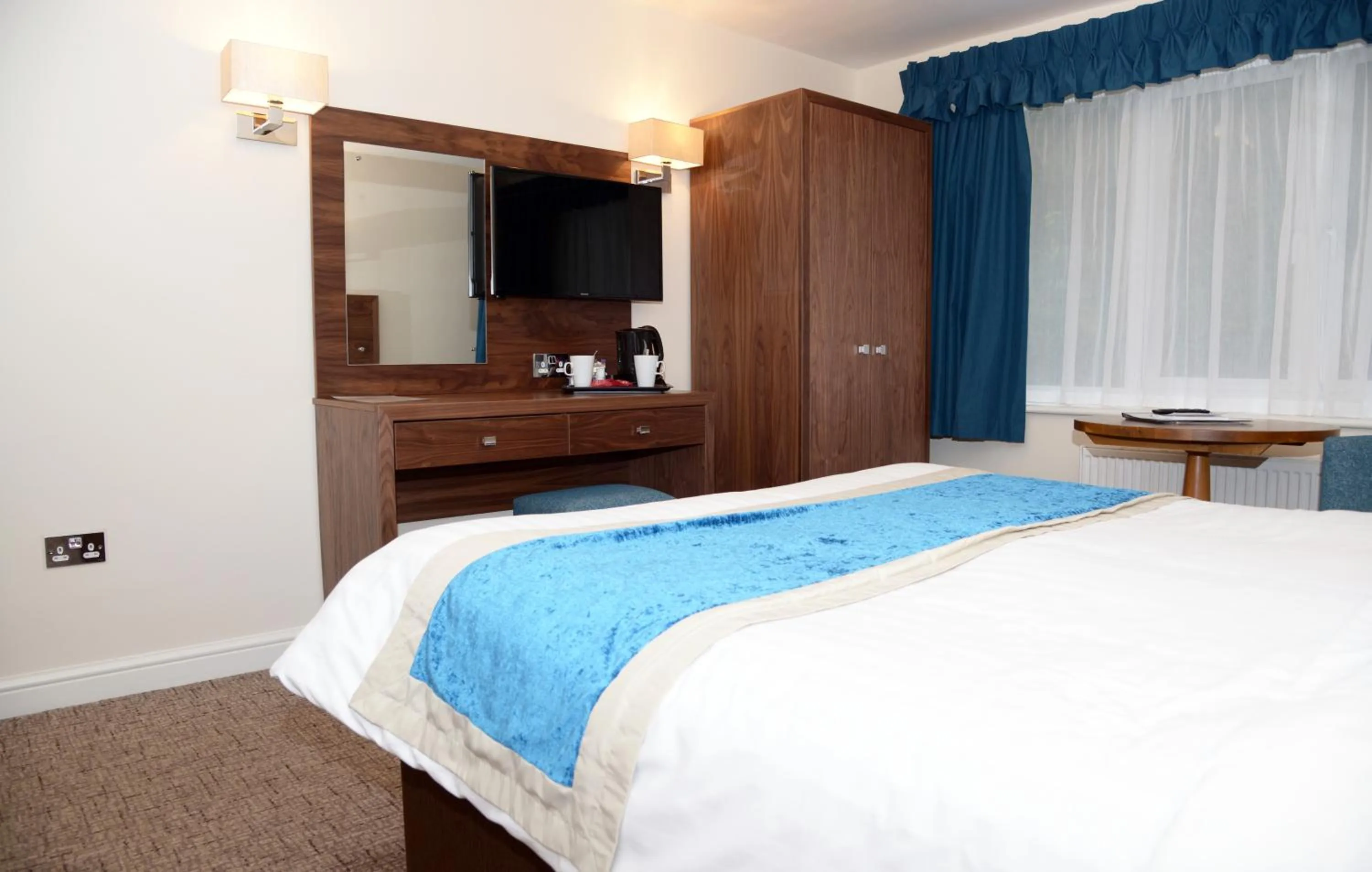 Bedroom, Bed in The Waterloo Hotel