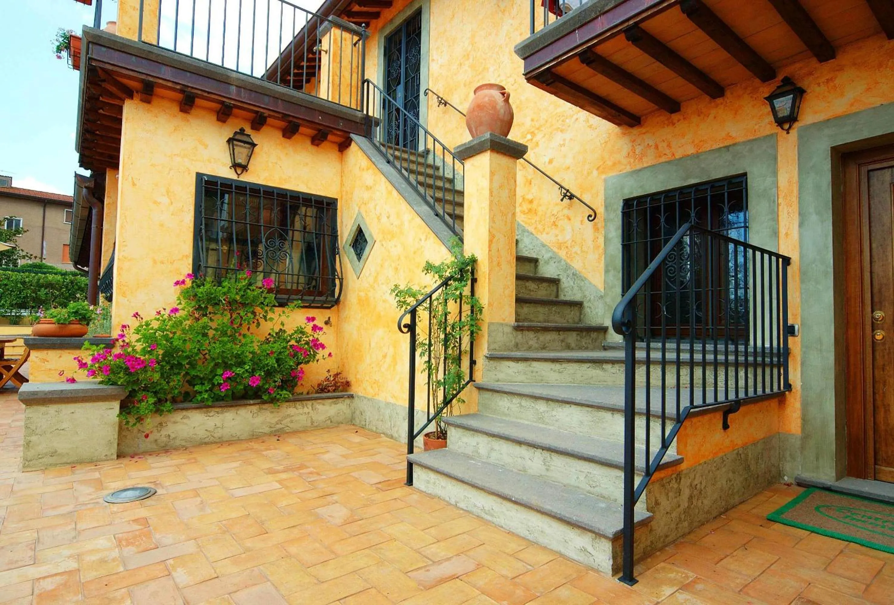 Facade/entrance in La Valle dei Casali B&B Green Boutique