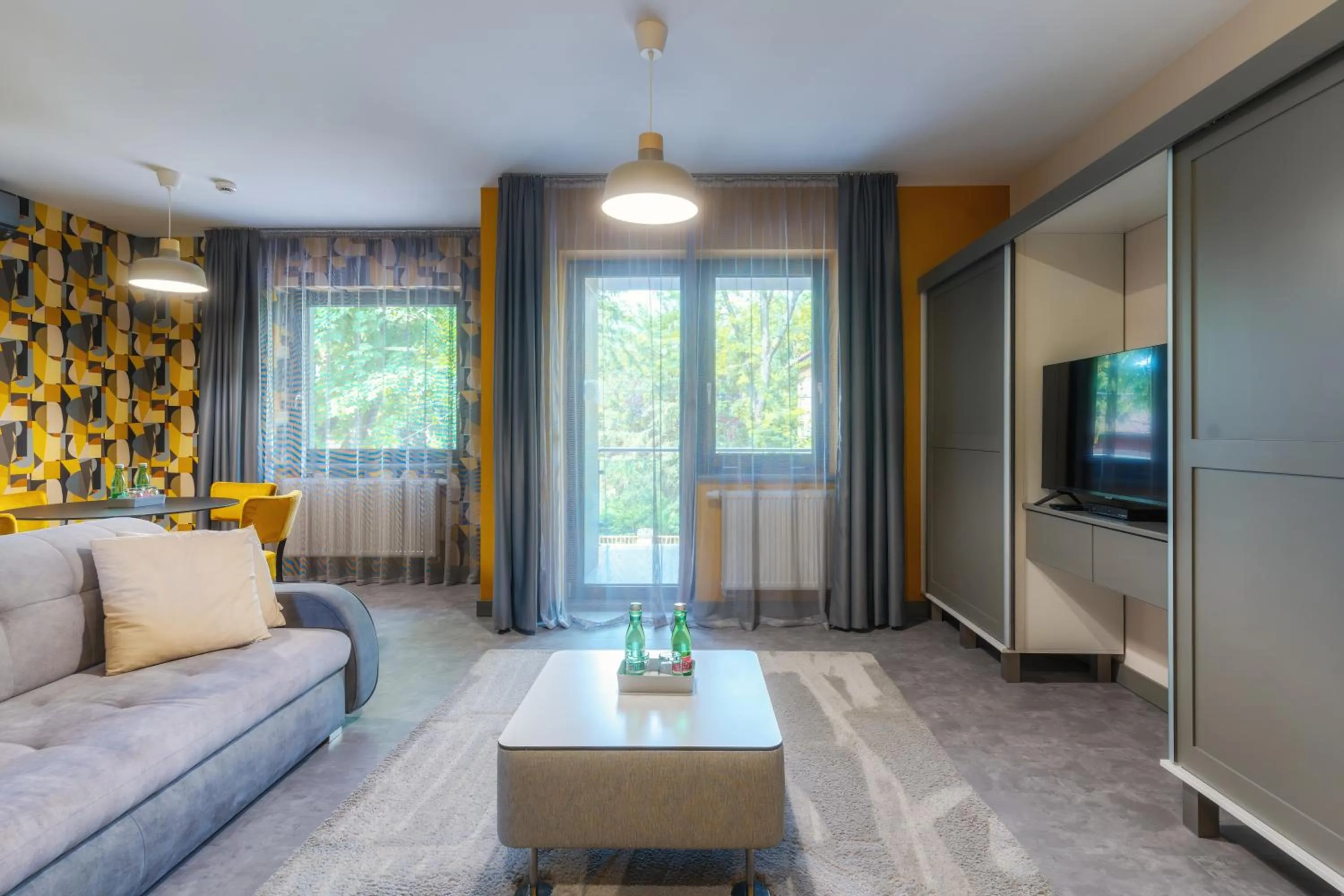 Communal lounge/ TV room in Ikonik Spa Hotel