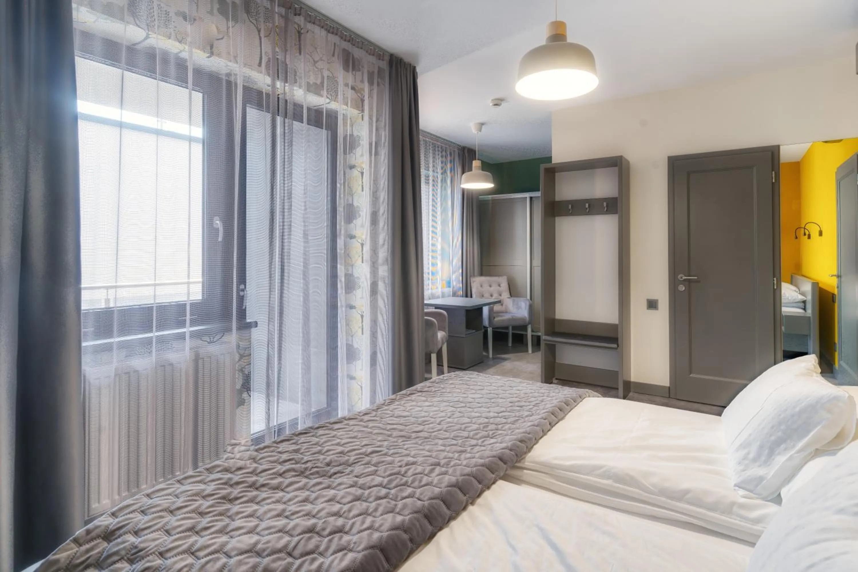 Bed in Ikonik Spa Hotel